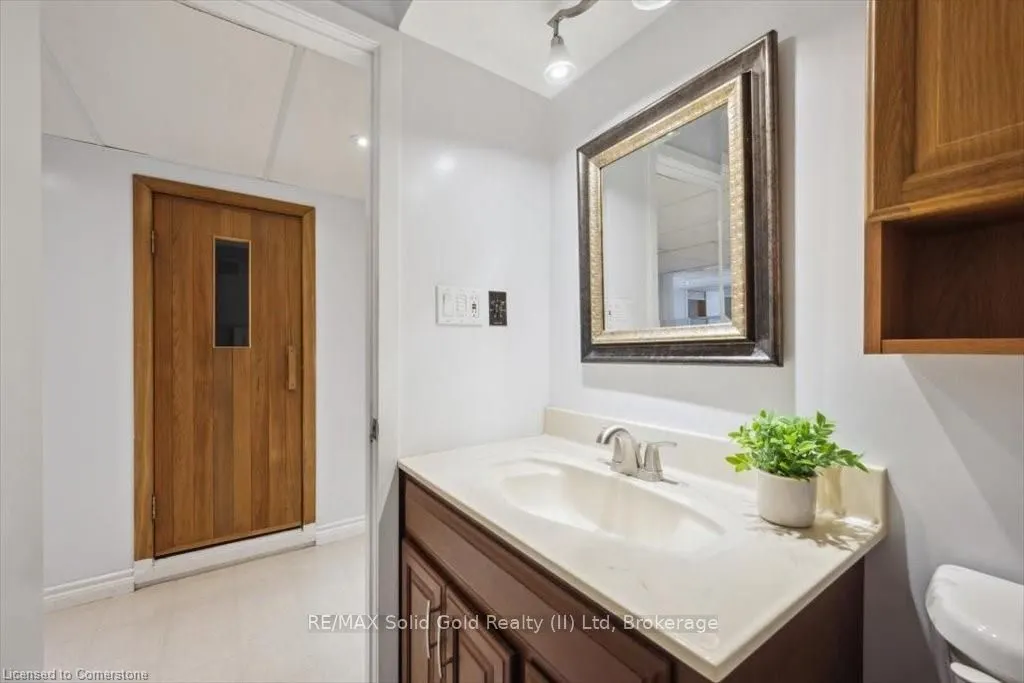 312 Craigleith Drive