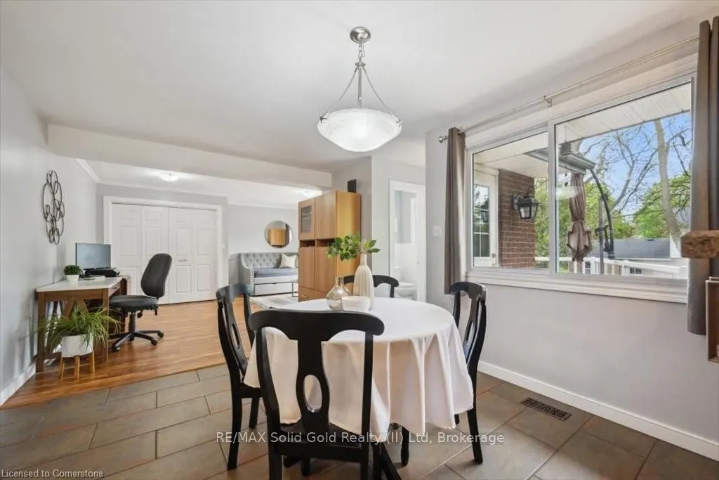 312 Craigleith Drive