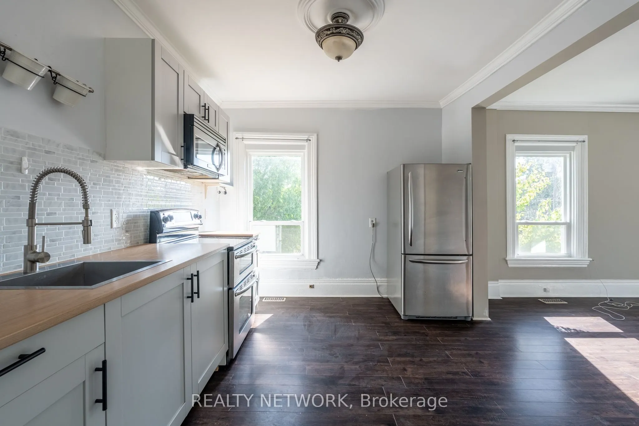 301 Grand River Avenue
