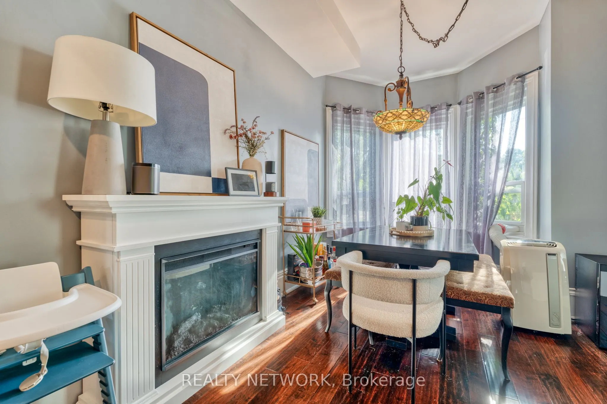 301 Grand River Avenue