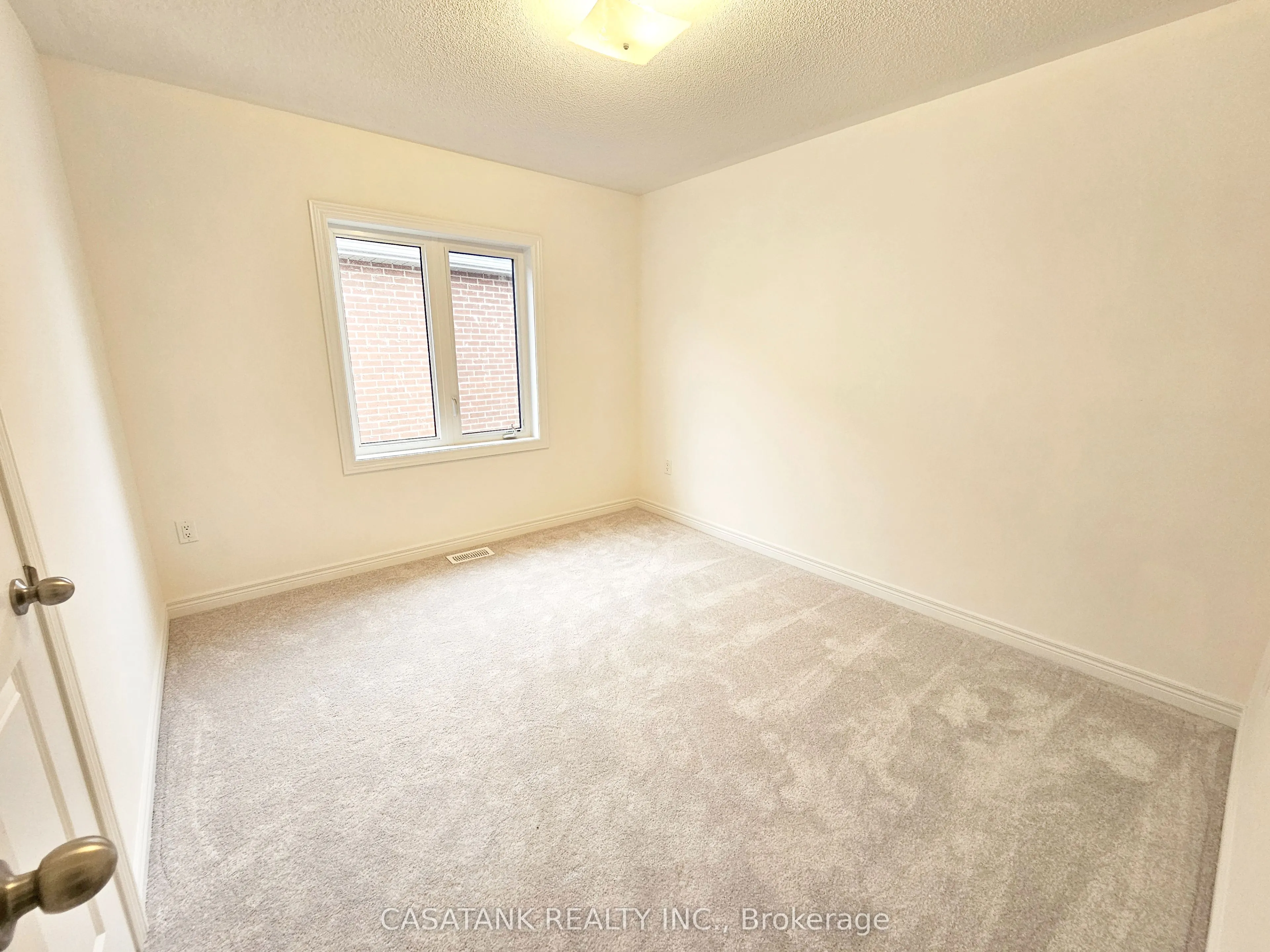 372 Leanne Lane