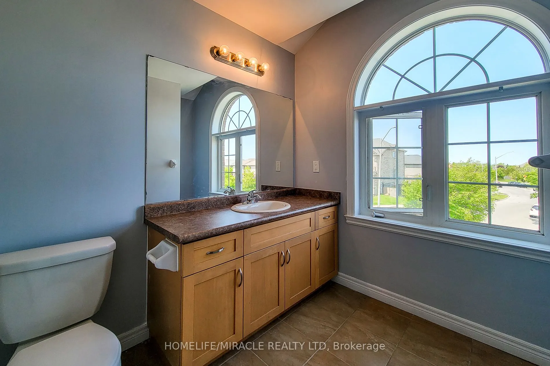 77 Highgate Drive