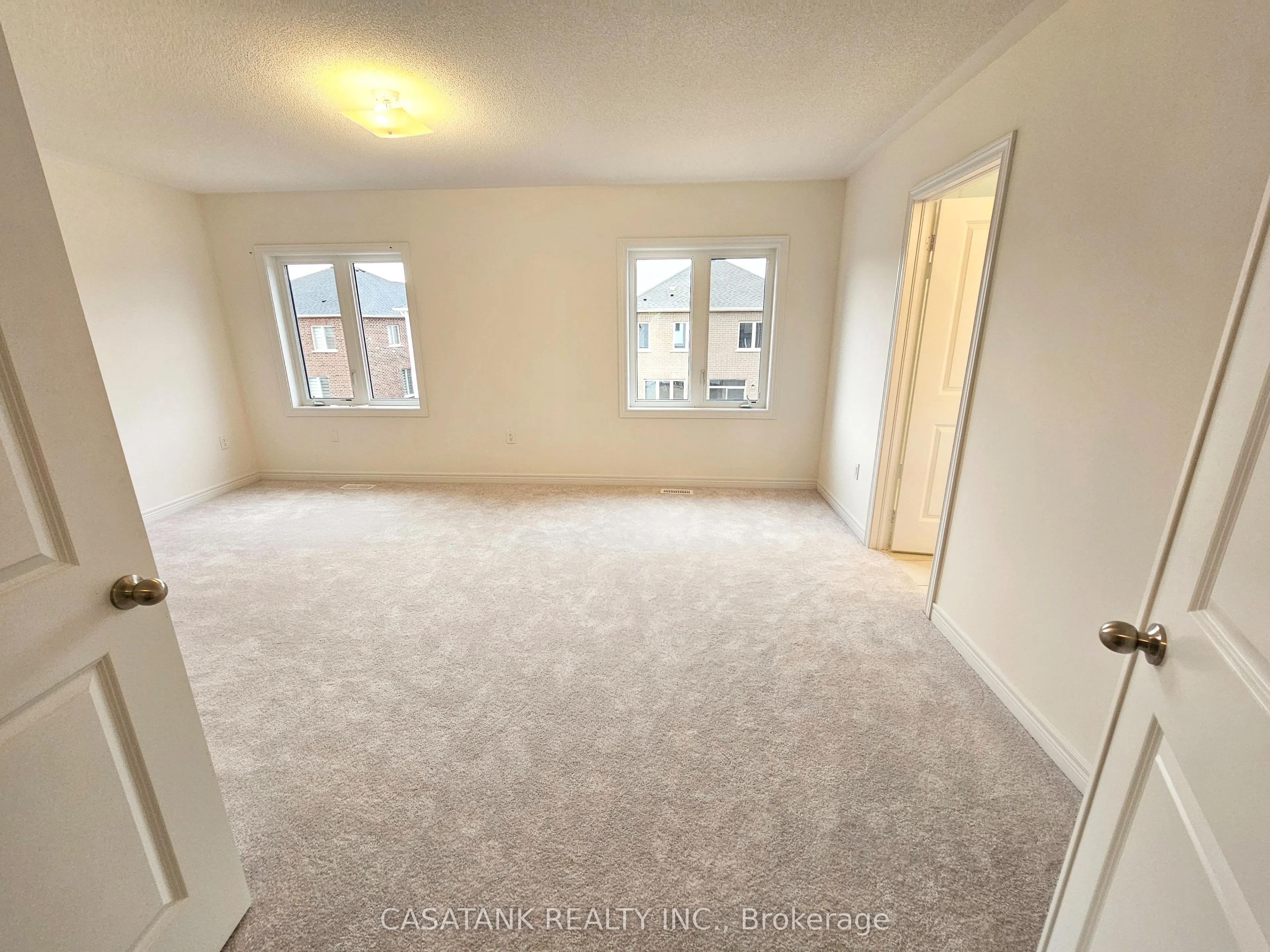 372 Leanne Lane