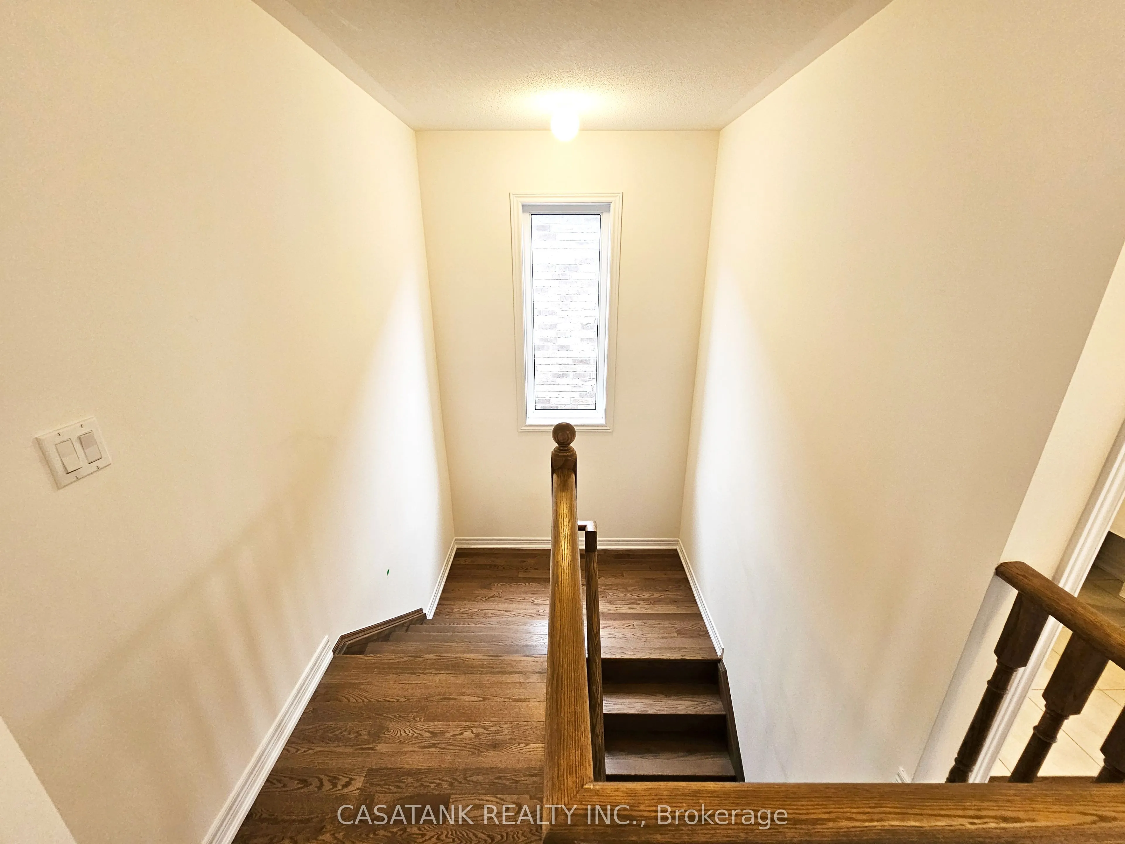 372 Leanne Lane