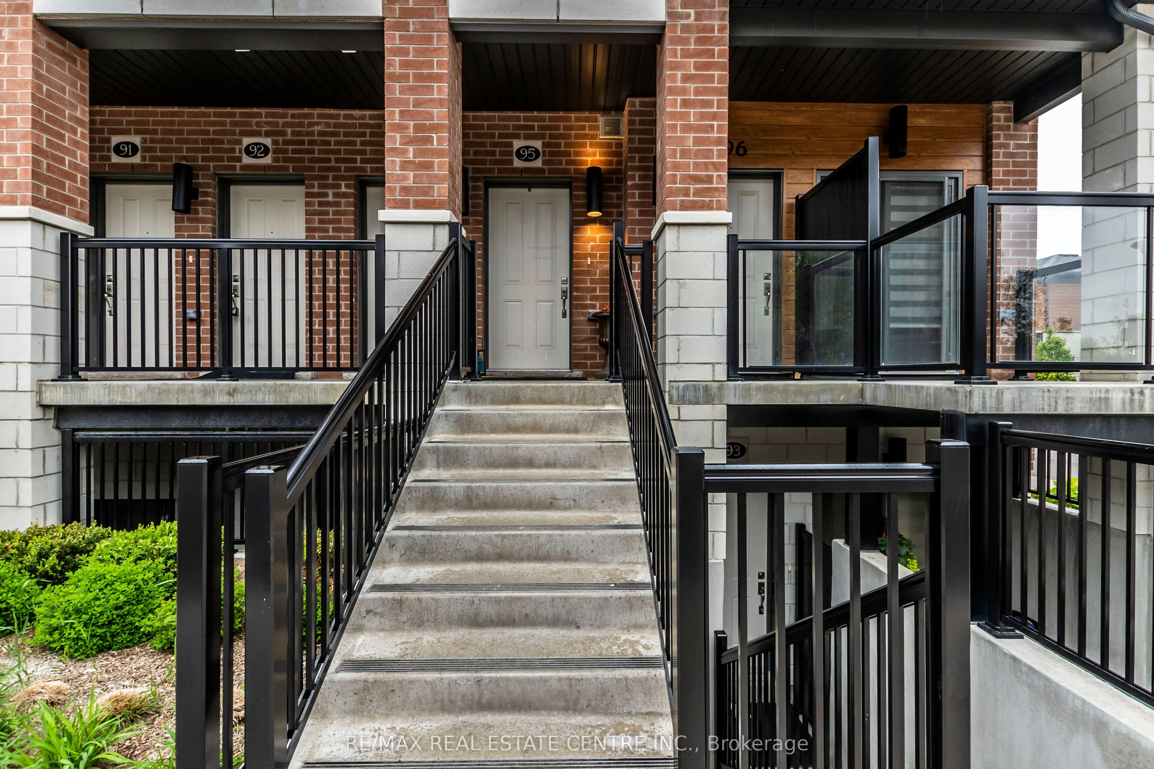 25 Isherwood Avenue, #95