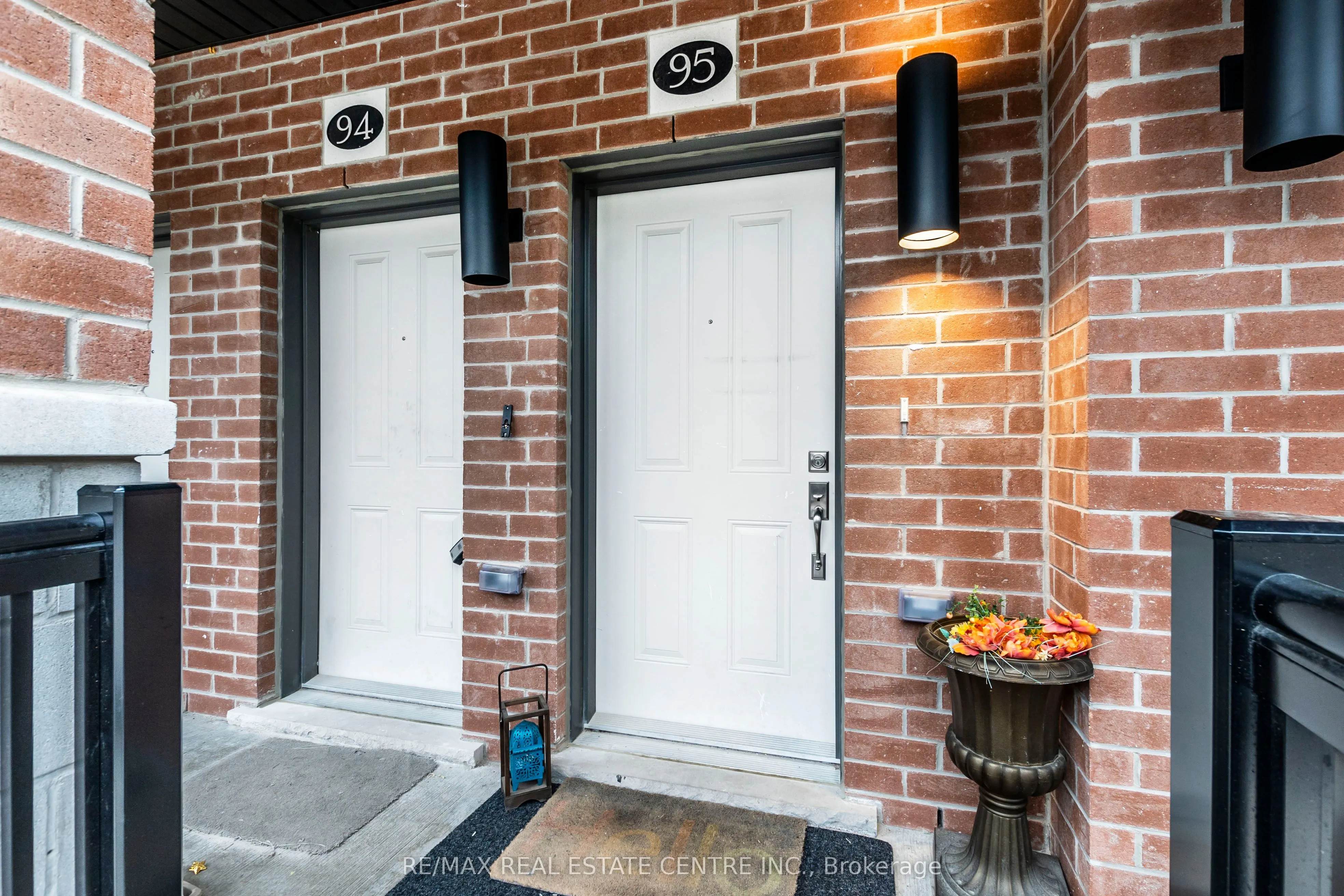 25 Isherwood Avenue, #95