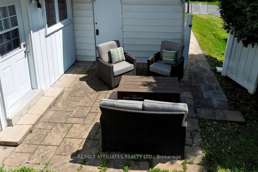 22 Red Maple Crescent