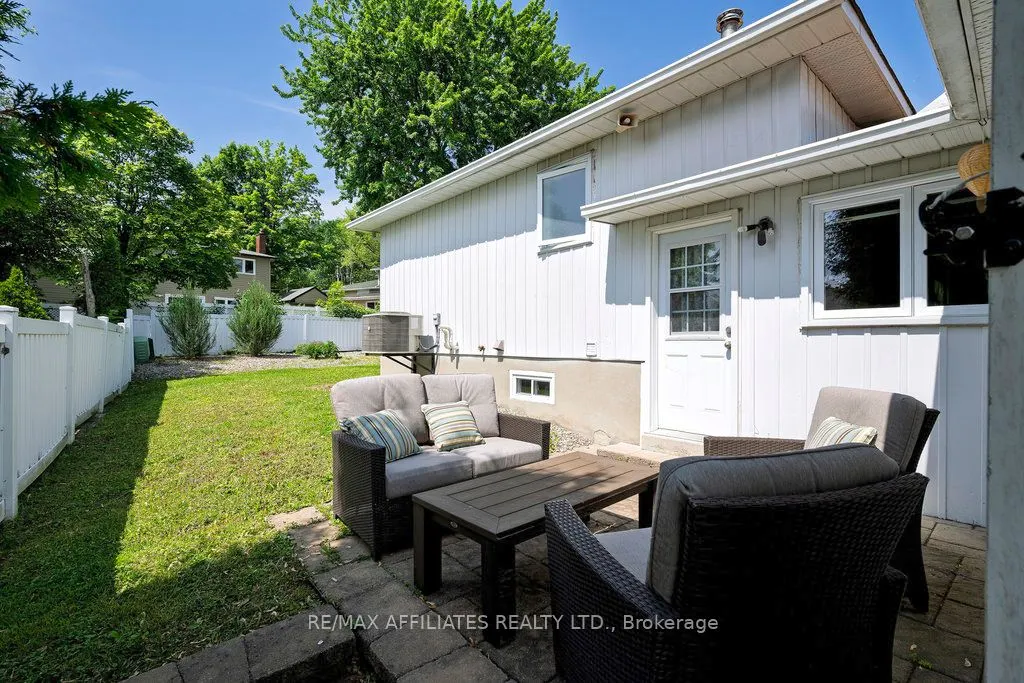 22 Red Maple Crescent
