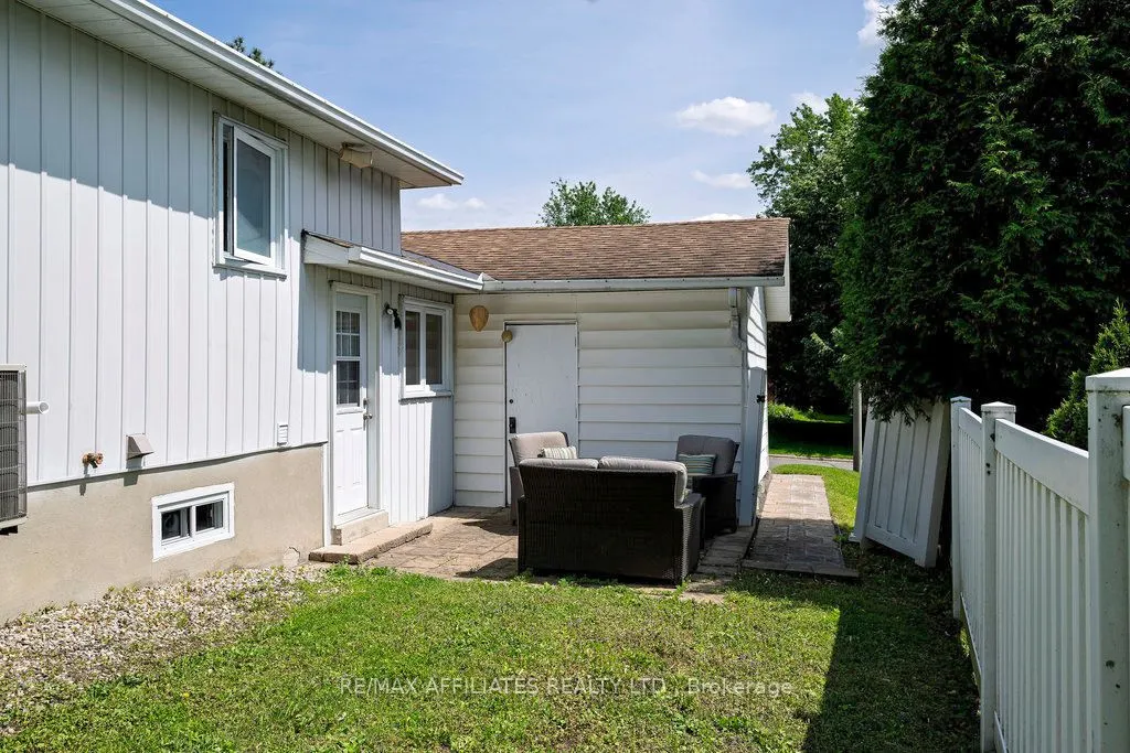 22 Red Maple Crescent