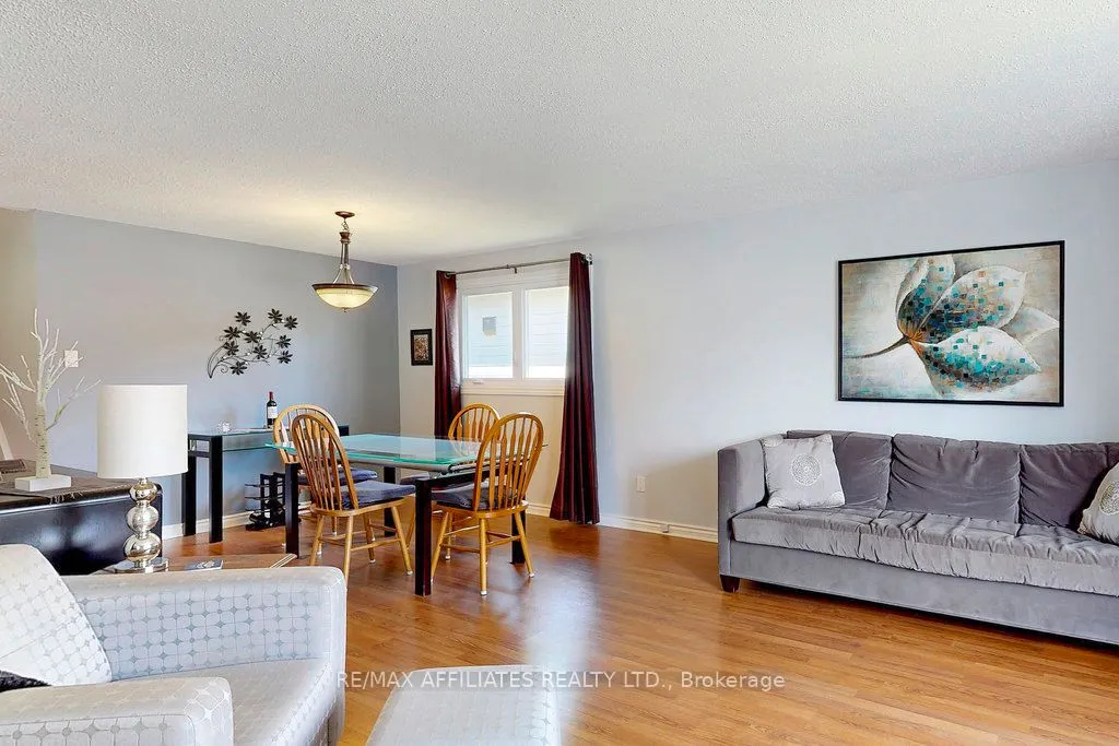 22 Red Maple Crescent
