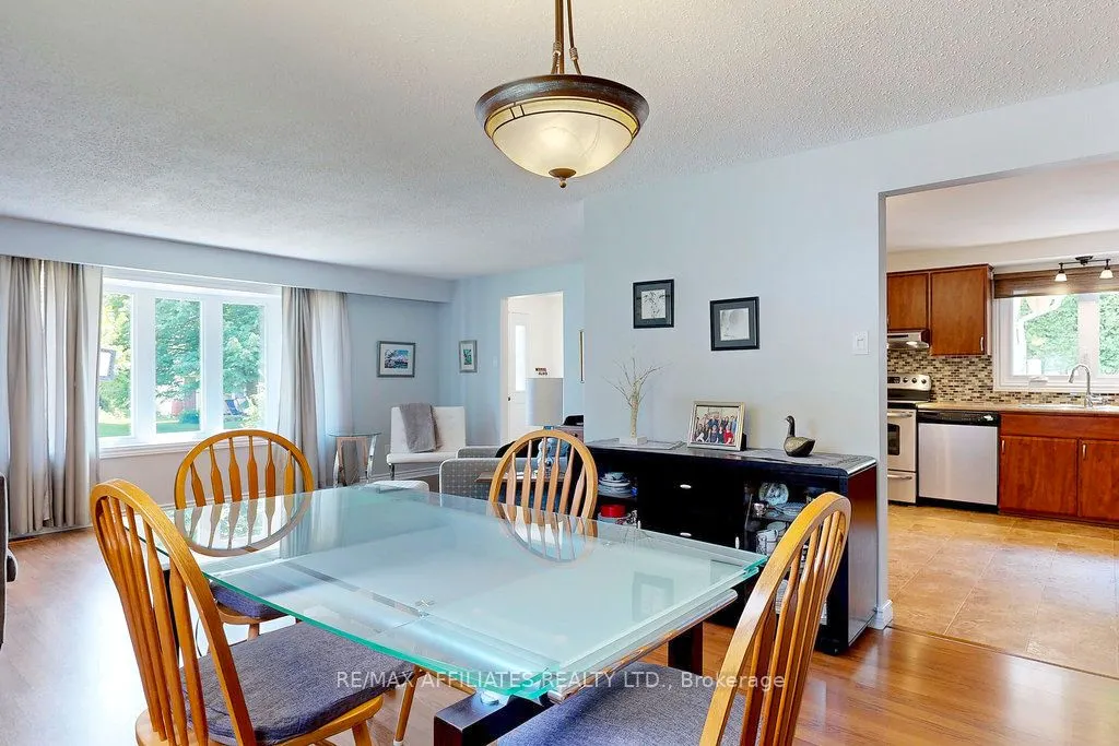 22 Red Maple Crescent