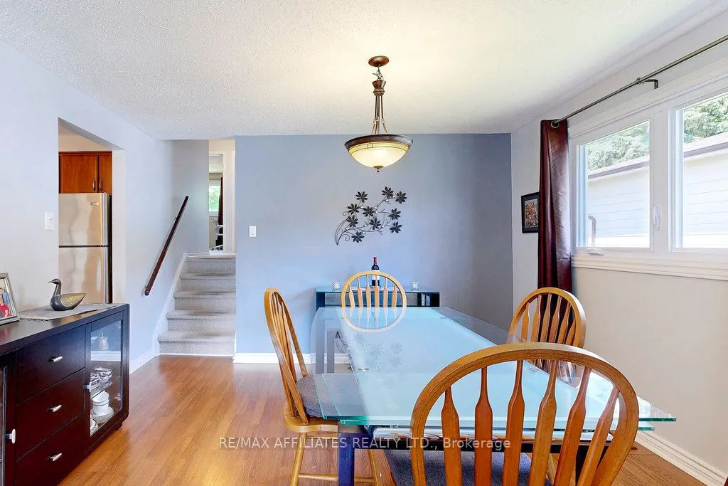 22 Red Maple Crescent