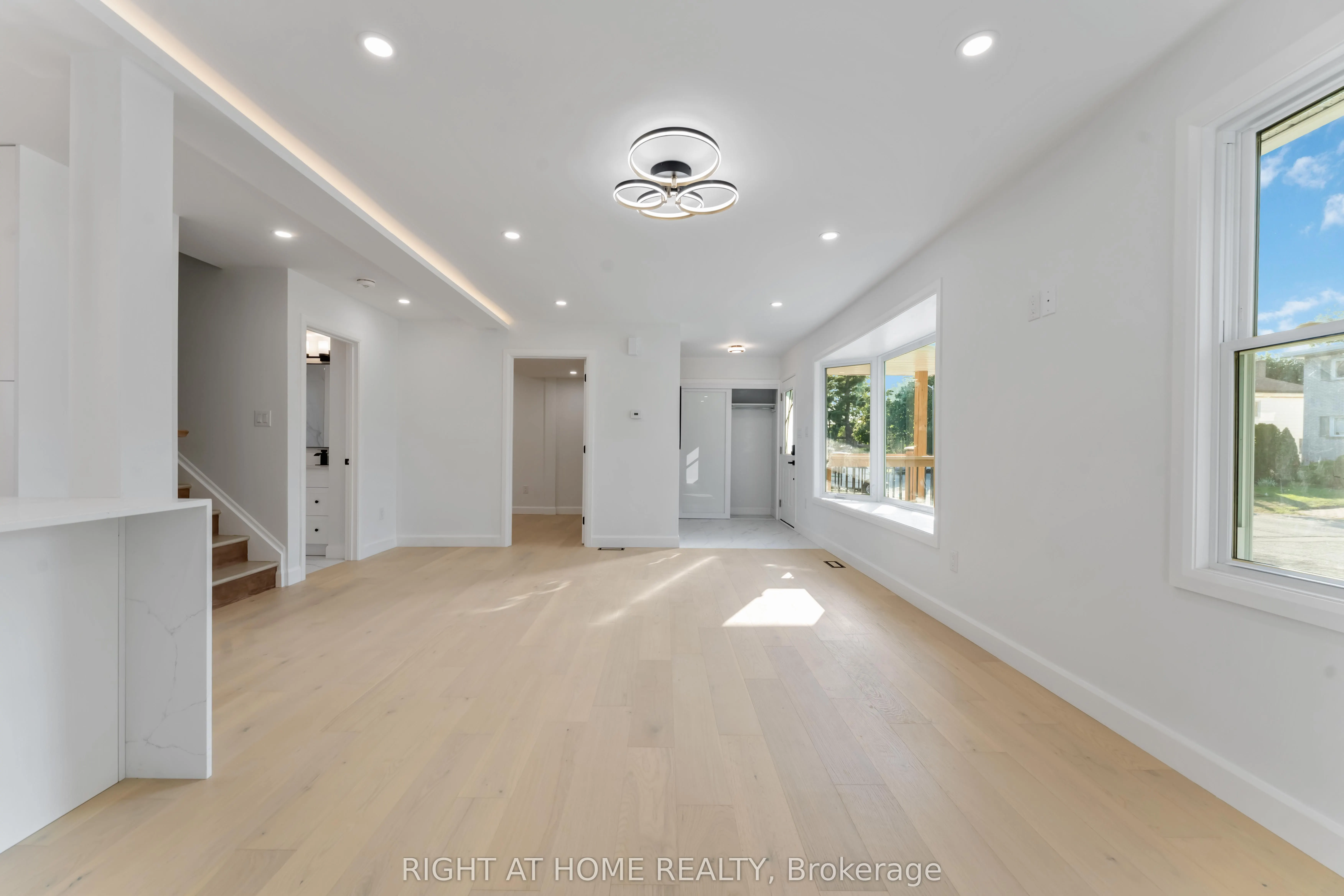 2700 Priscilla Street