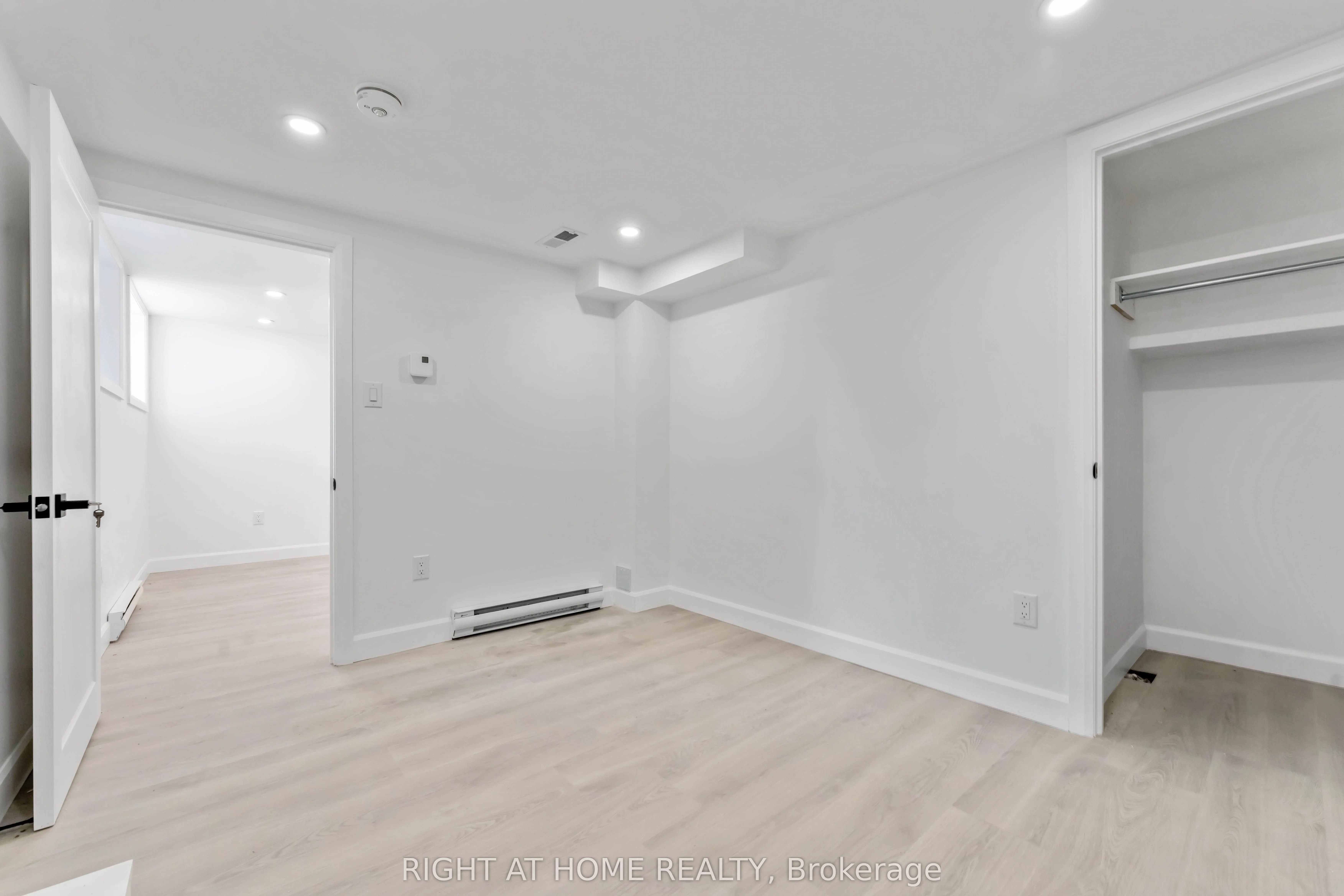 2700 Priscilla Street