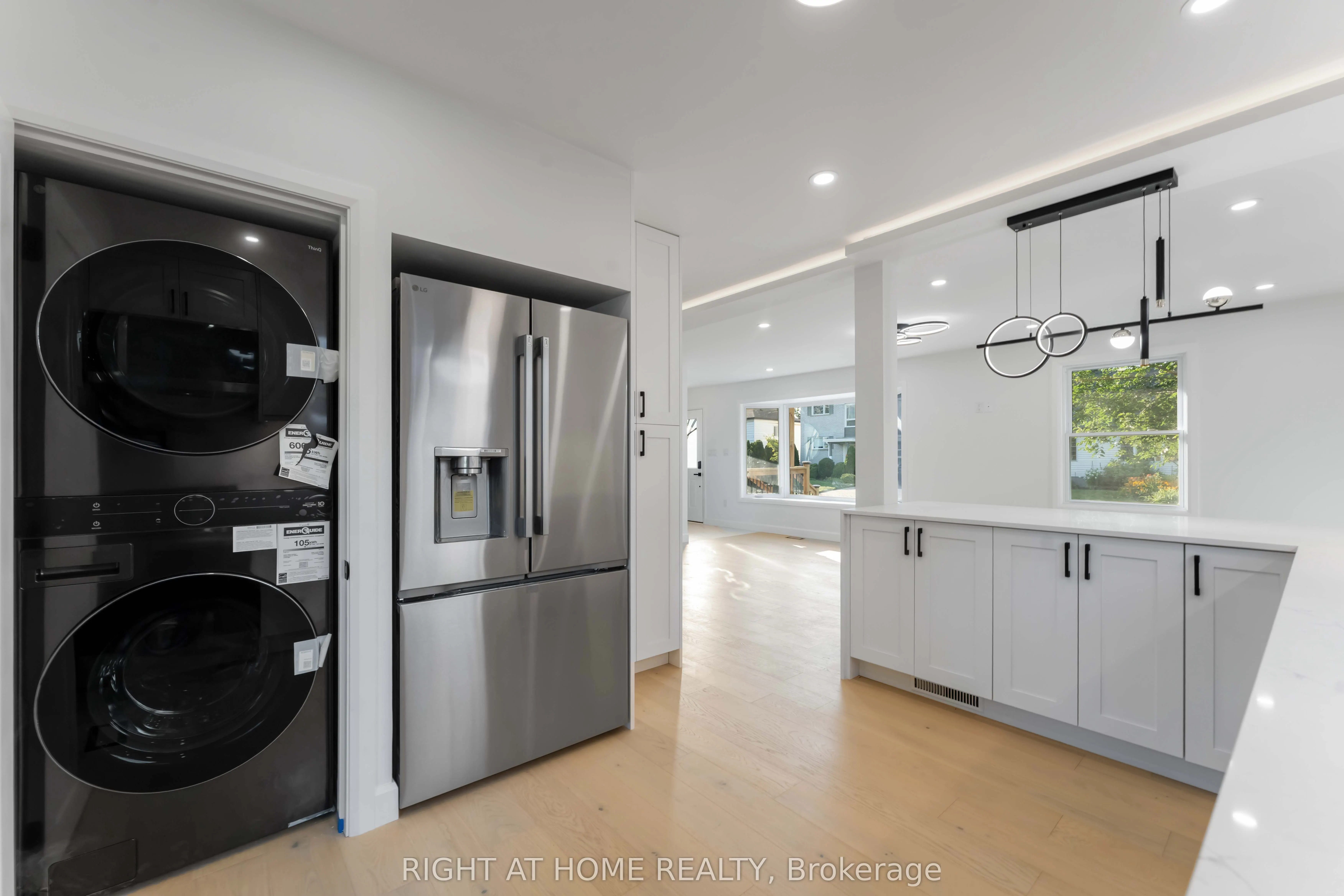 2700 Priscilla Street