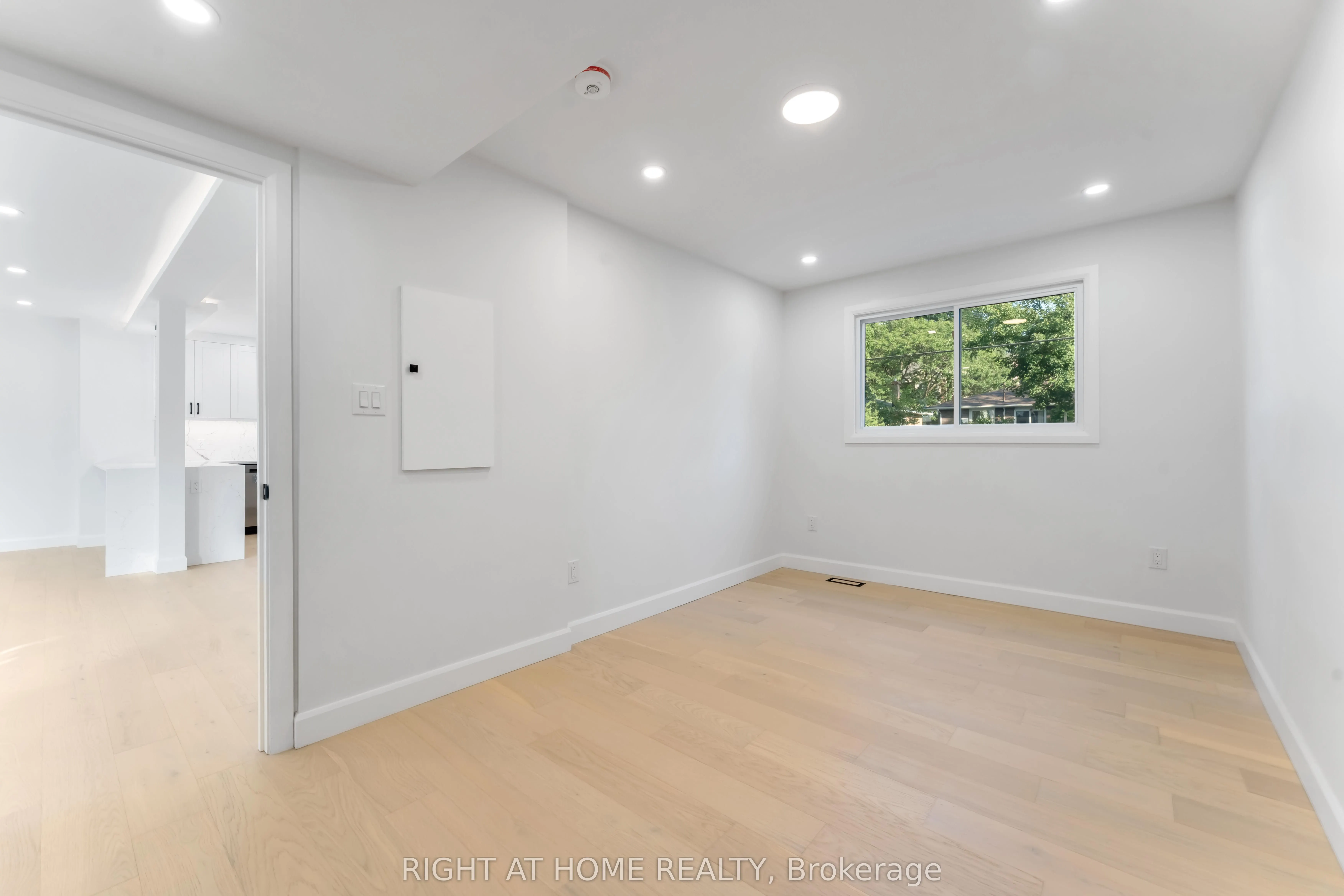 2700 Priscilla Street