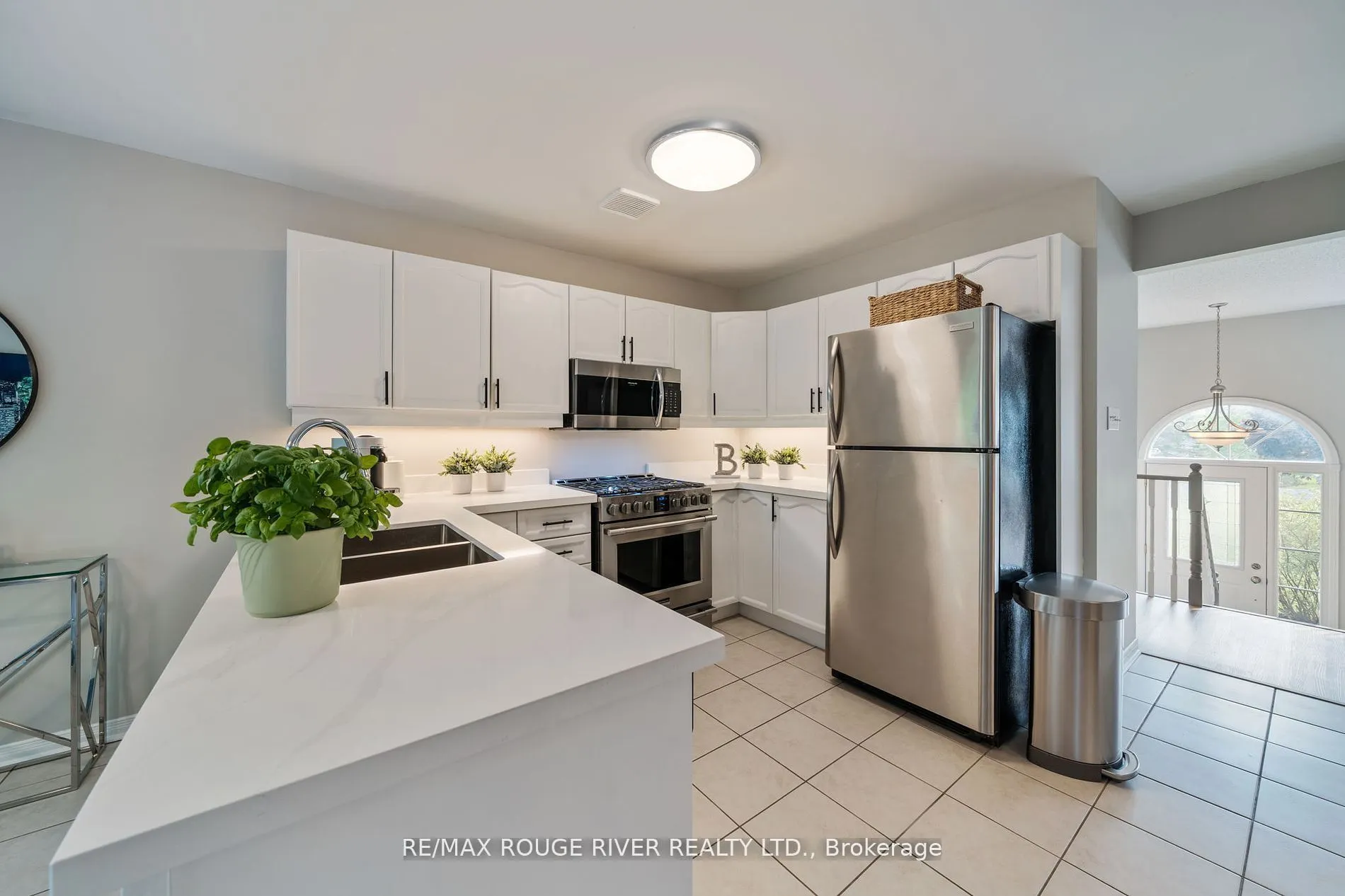14 Deerfield Drive