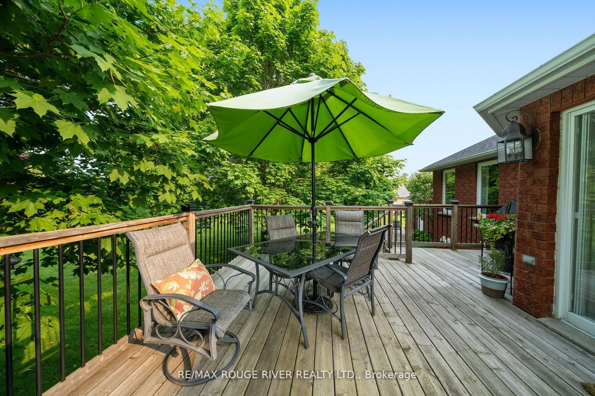 14 Deerfield Drive