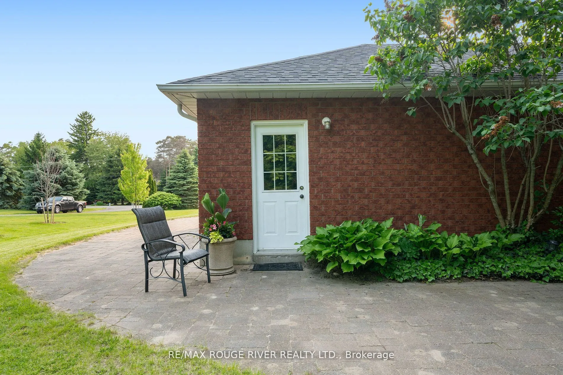 14 Deerfield Drive