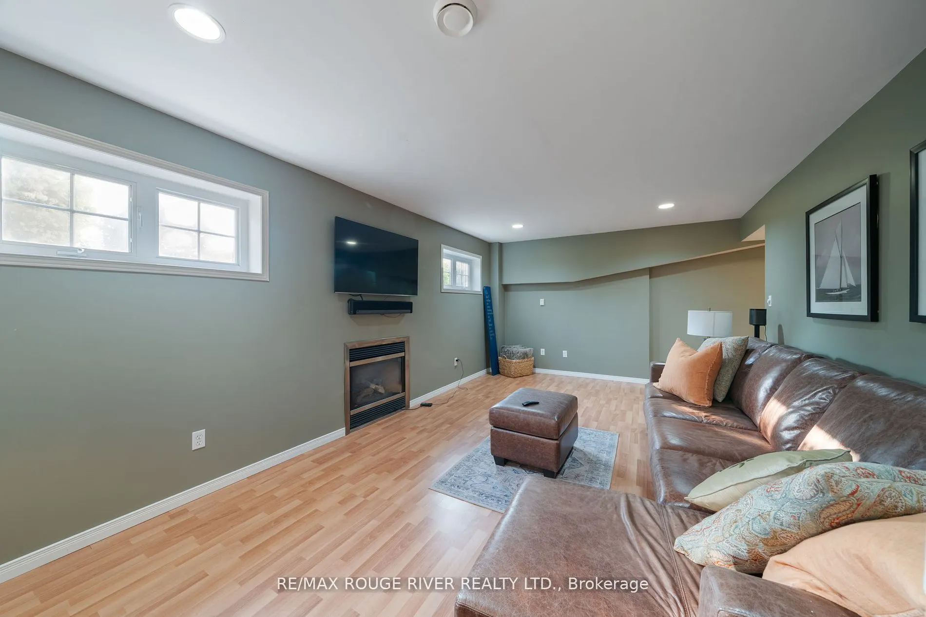 14 Deerfield Drive