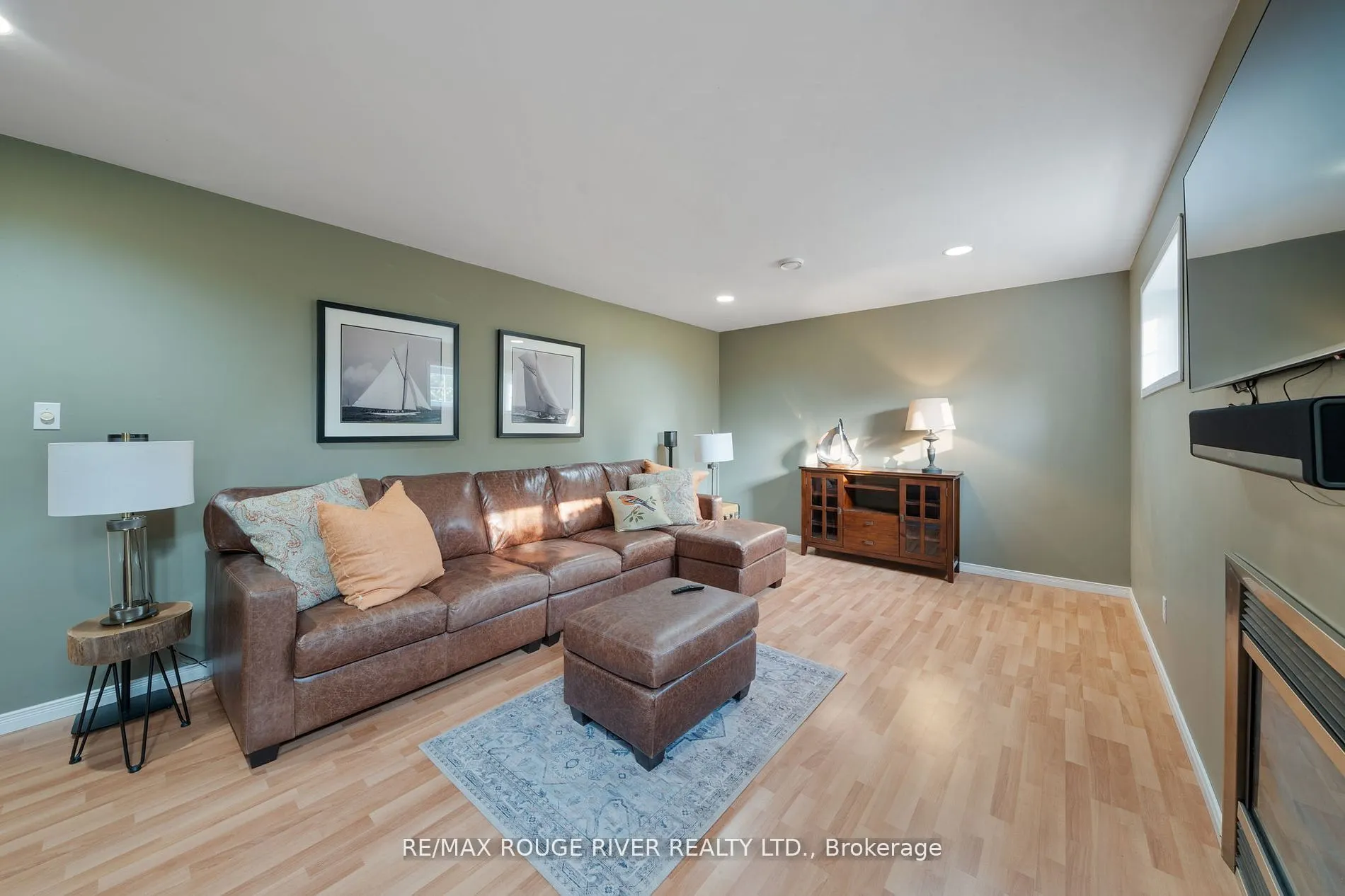14 Deerfield Drive