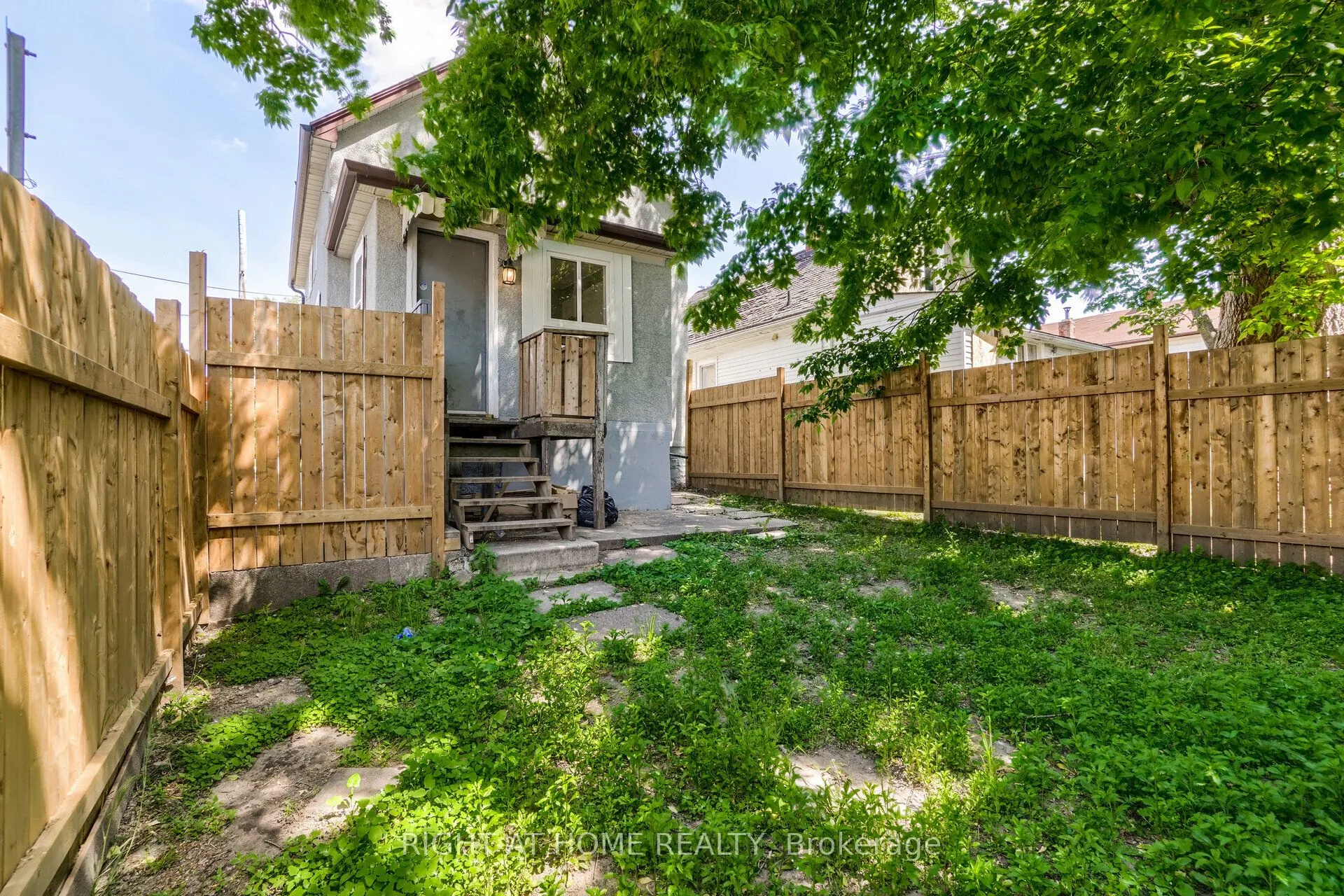 44 Division Street