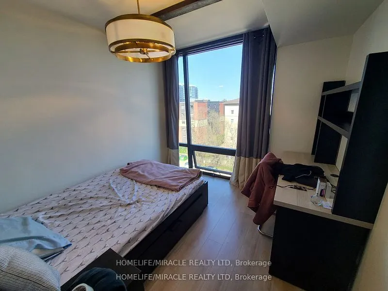 145 columbia St W Street, #725