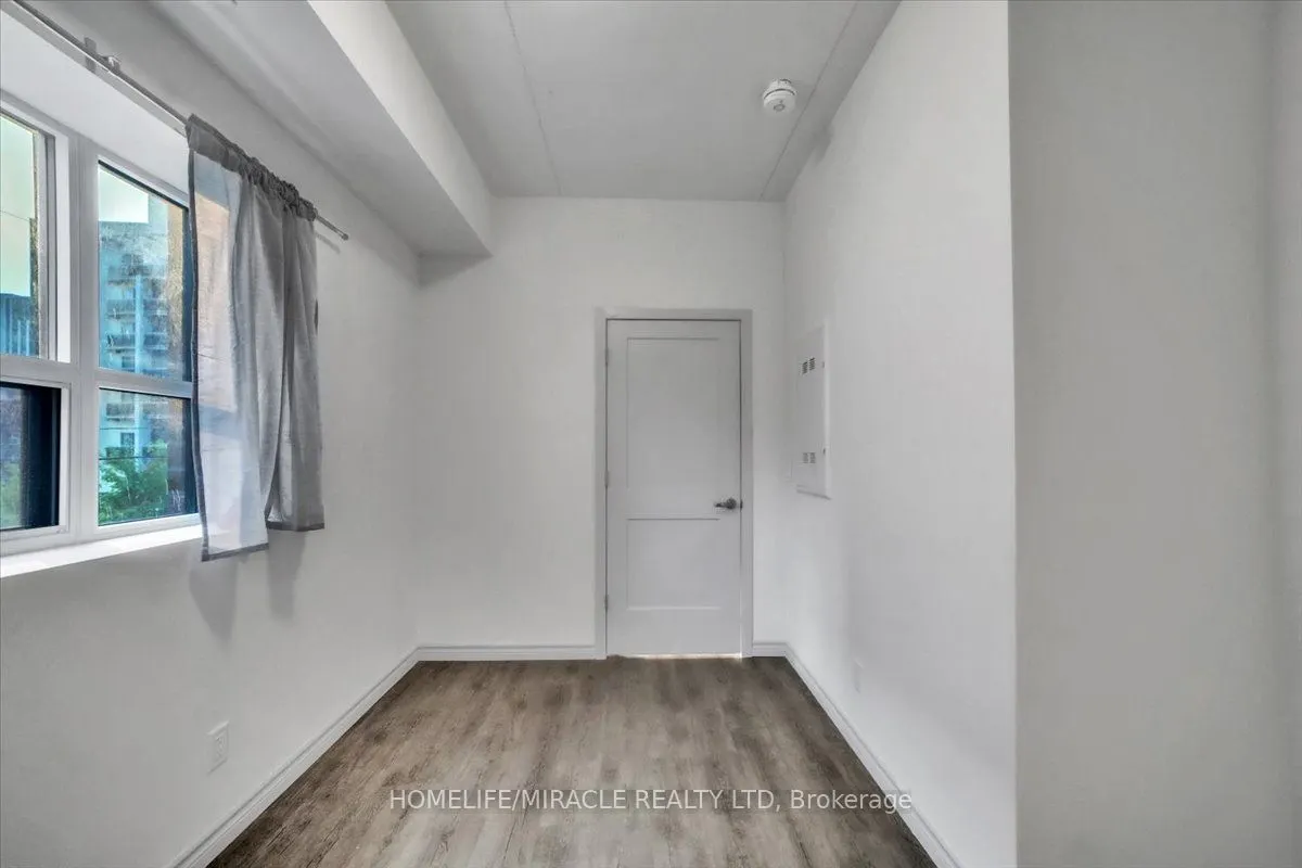 269 Sunview Street, #205