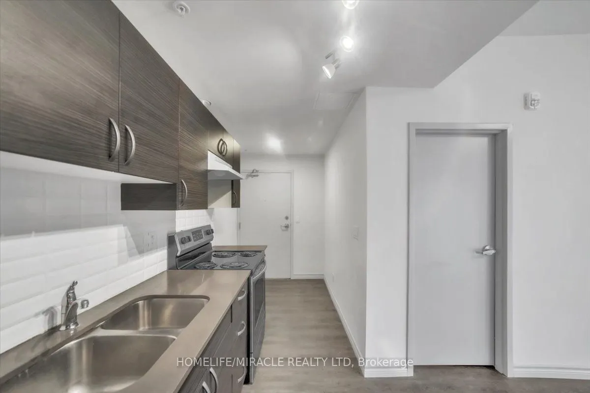 269 Sunview Street, #205