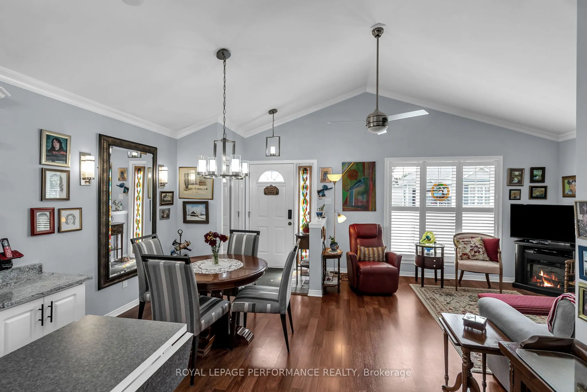 1526 Frank Court