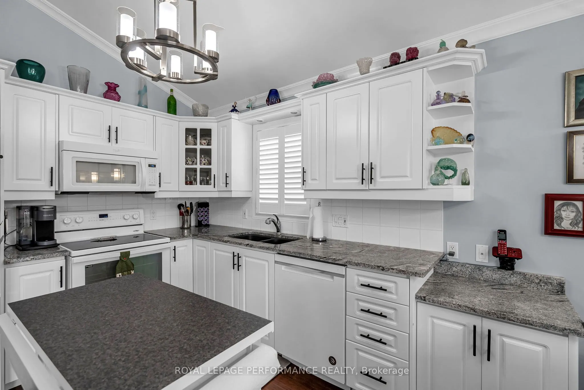 1526 Frank Court
