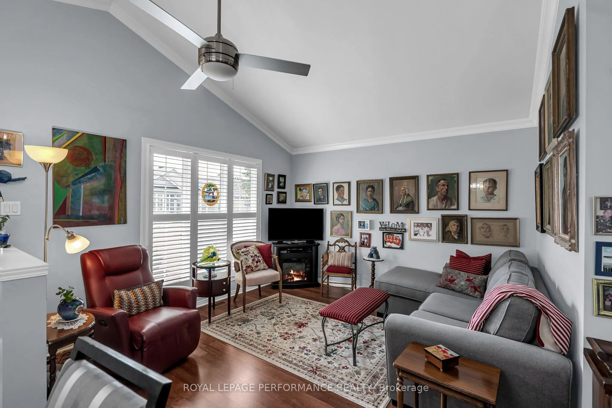1526 Frank Court