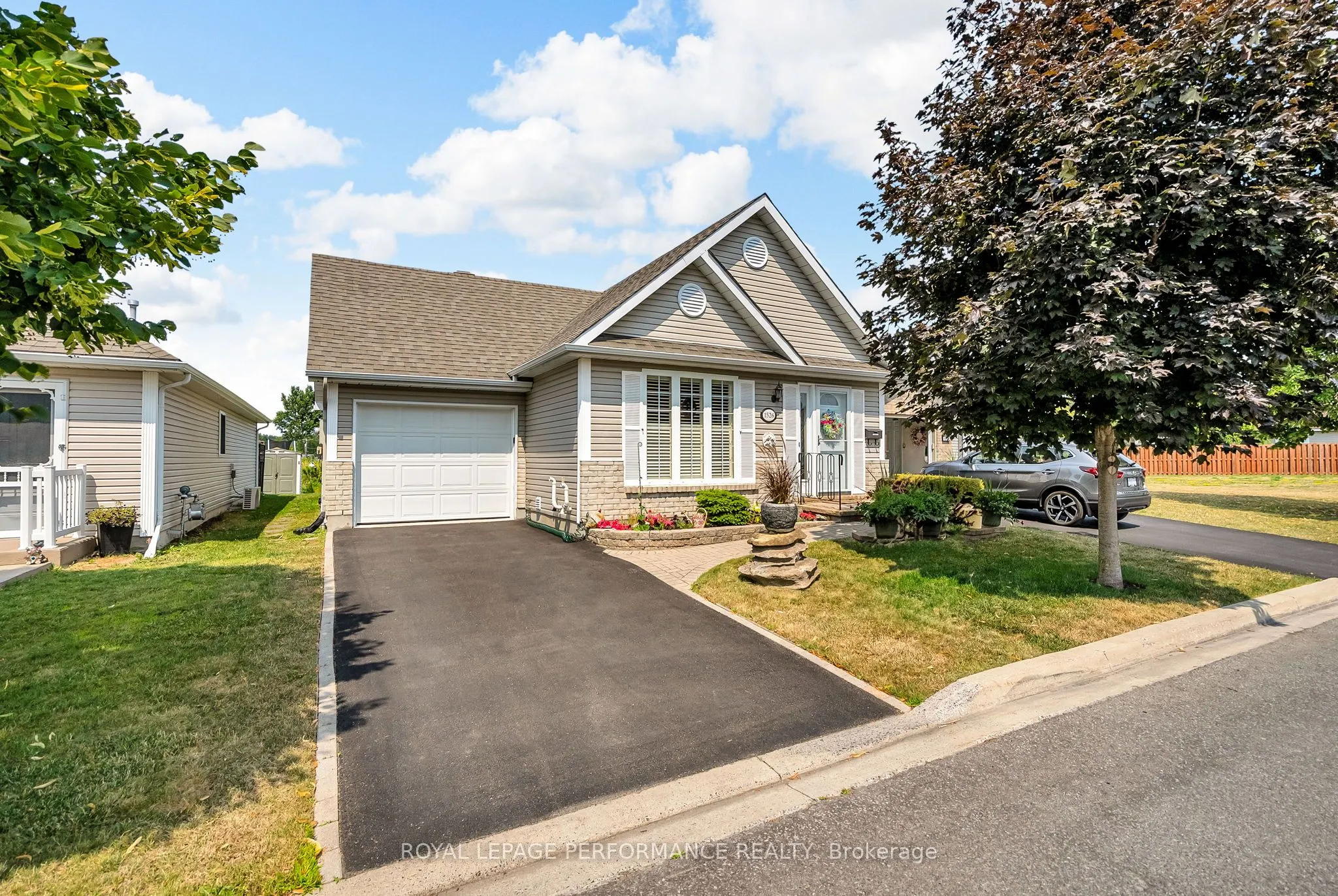 1526 Frank Court