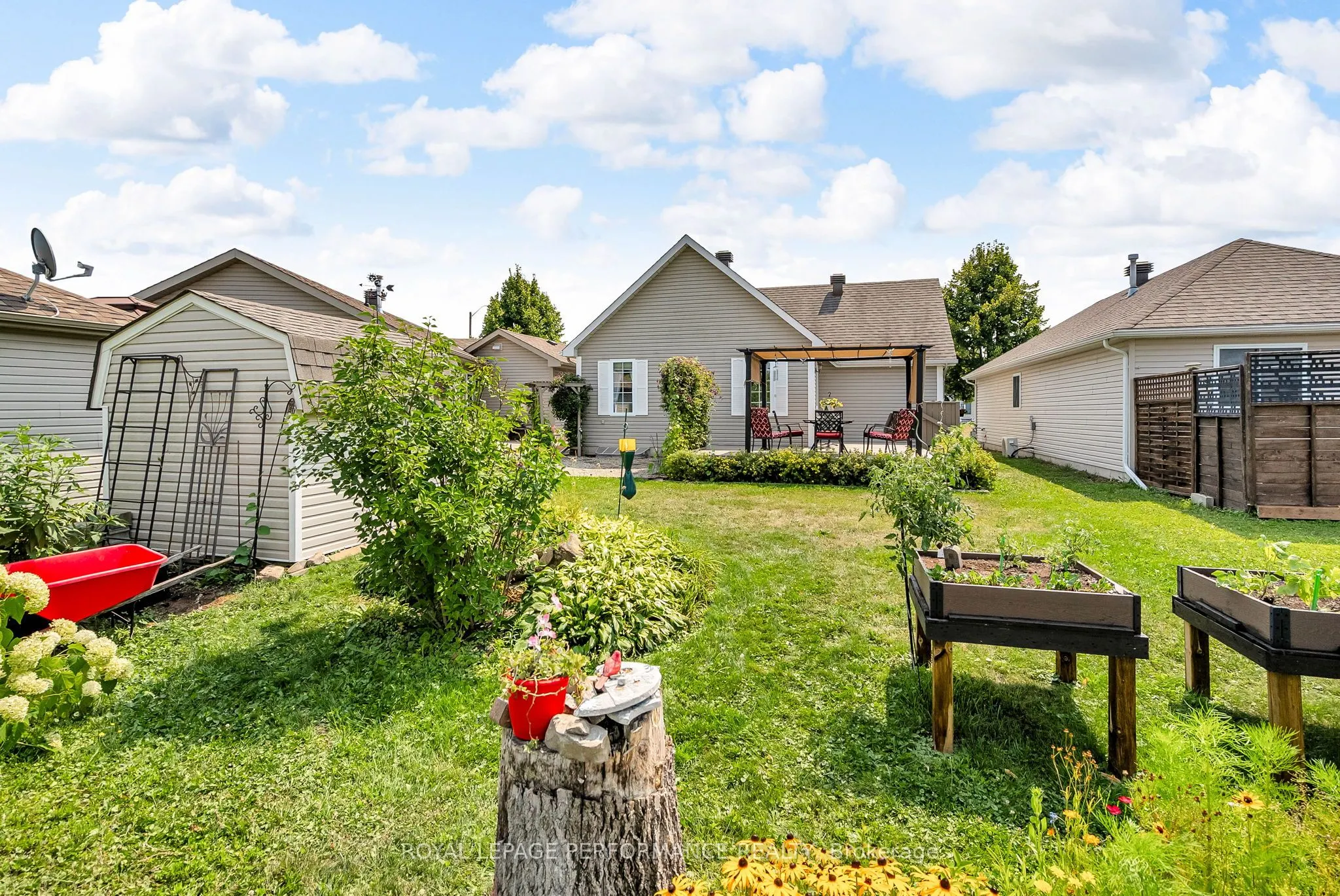 1526 Frank Court