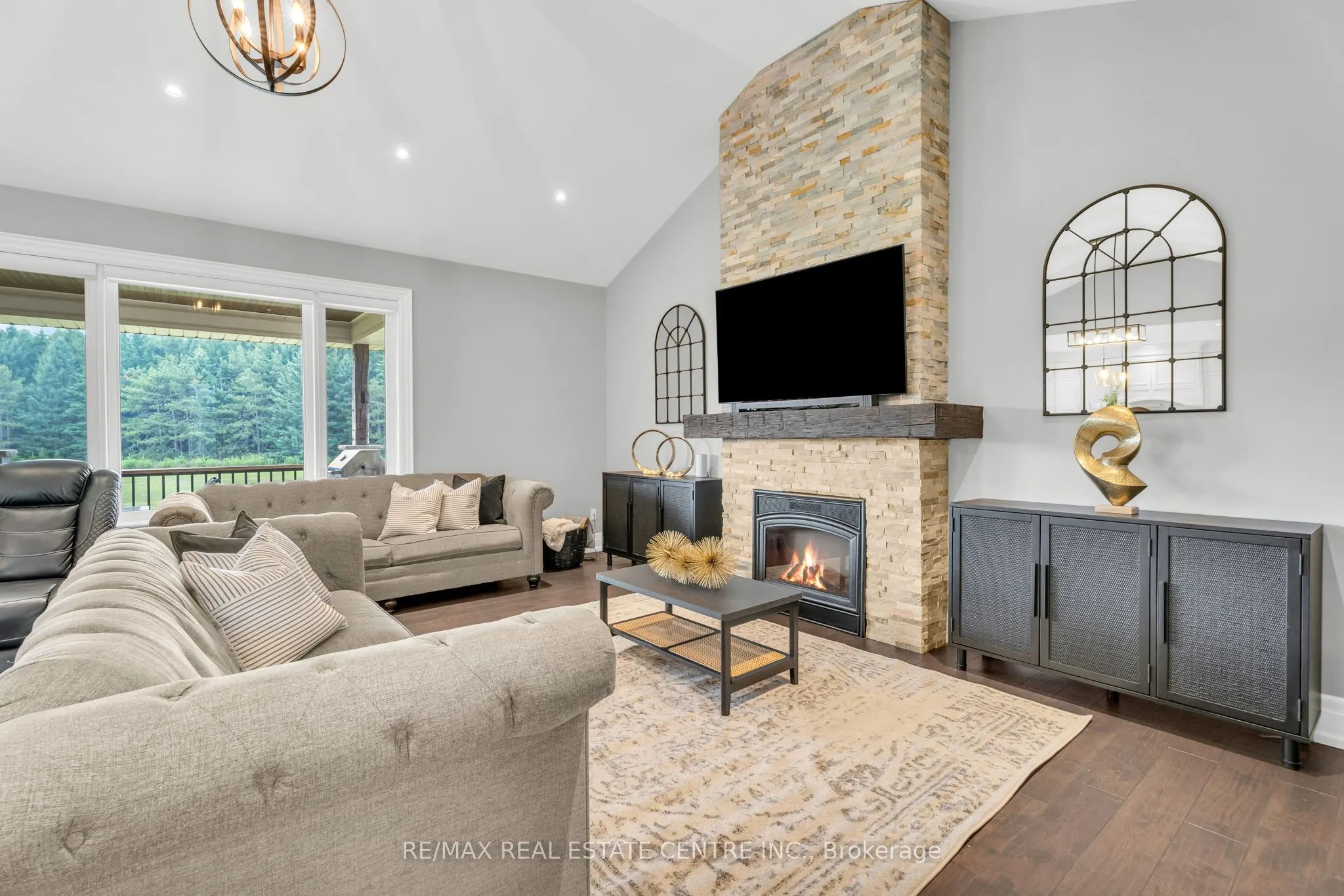 023181 Erin East Garafraxa Townline