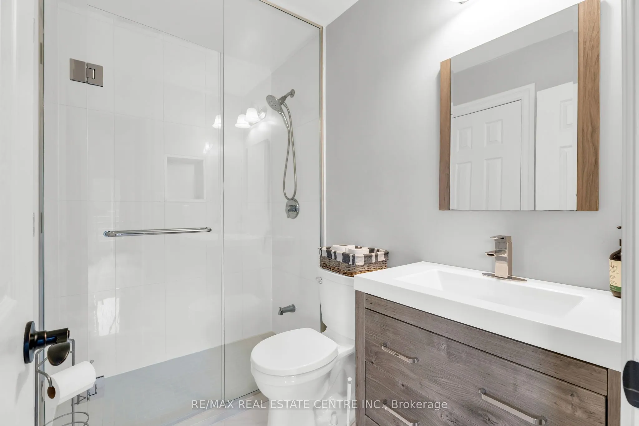 023181 Erin East Garafraxa Townline