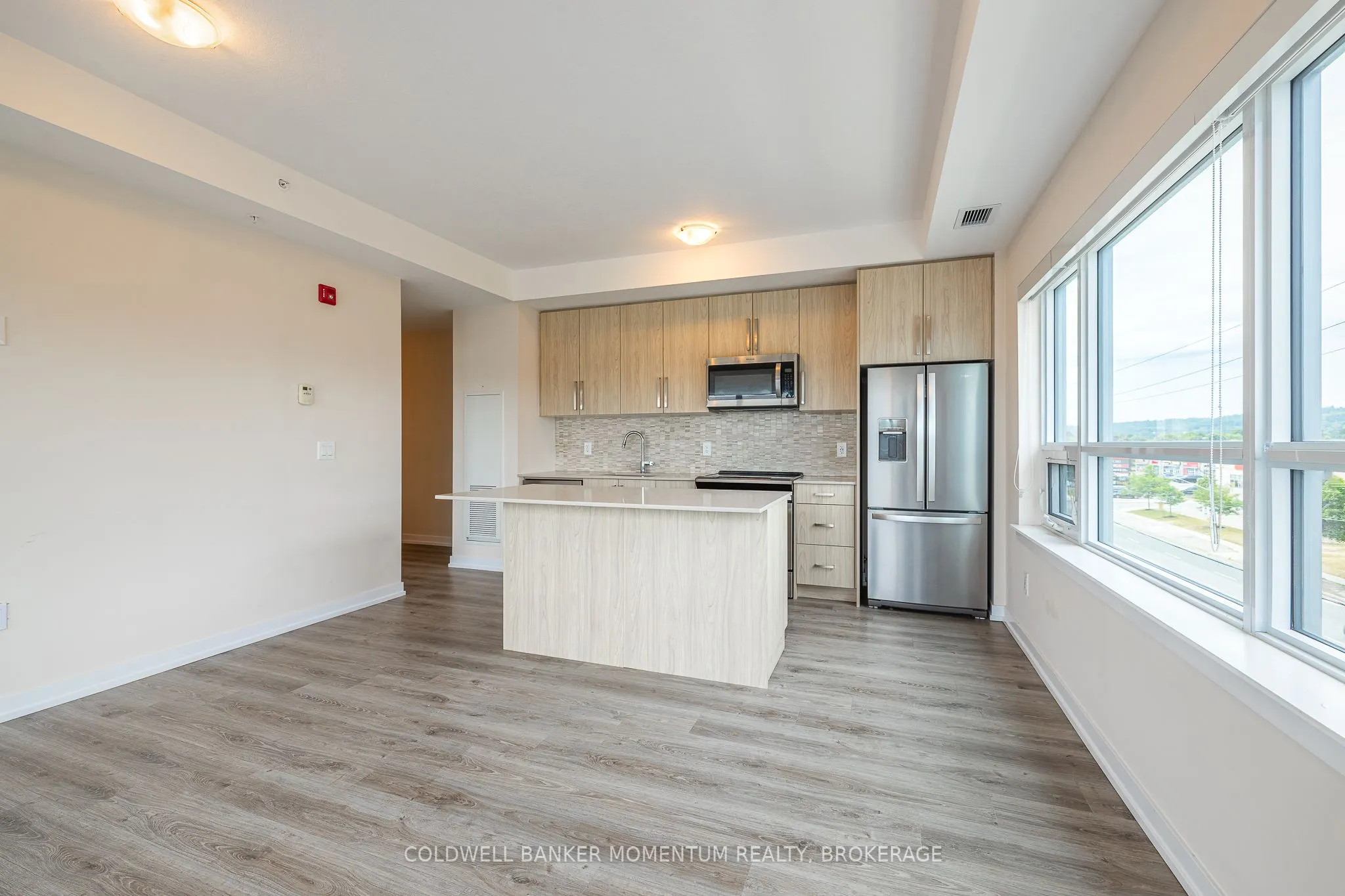 121 Highway 8, #416