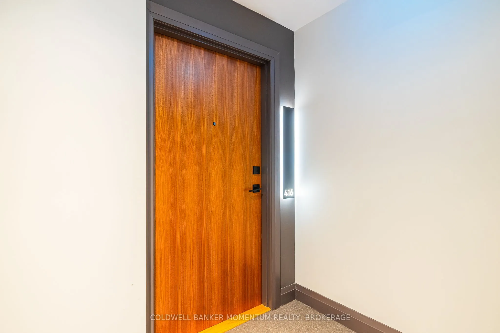 121 Highway 8, #416