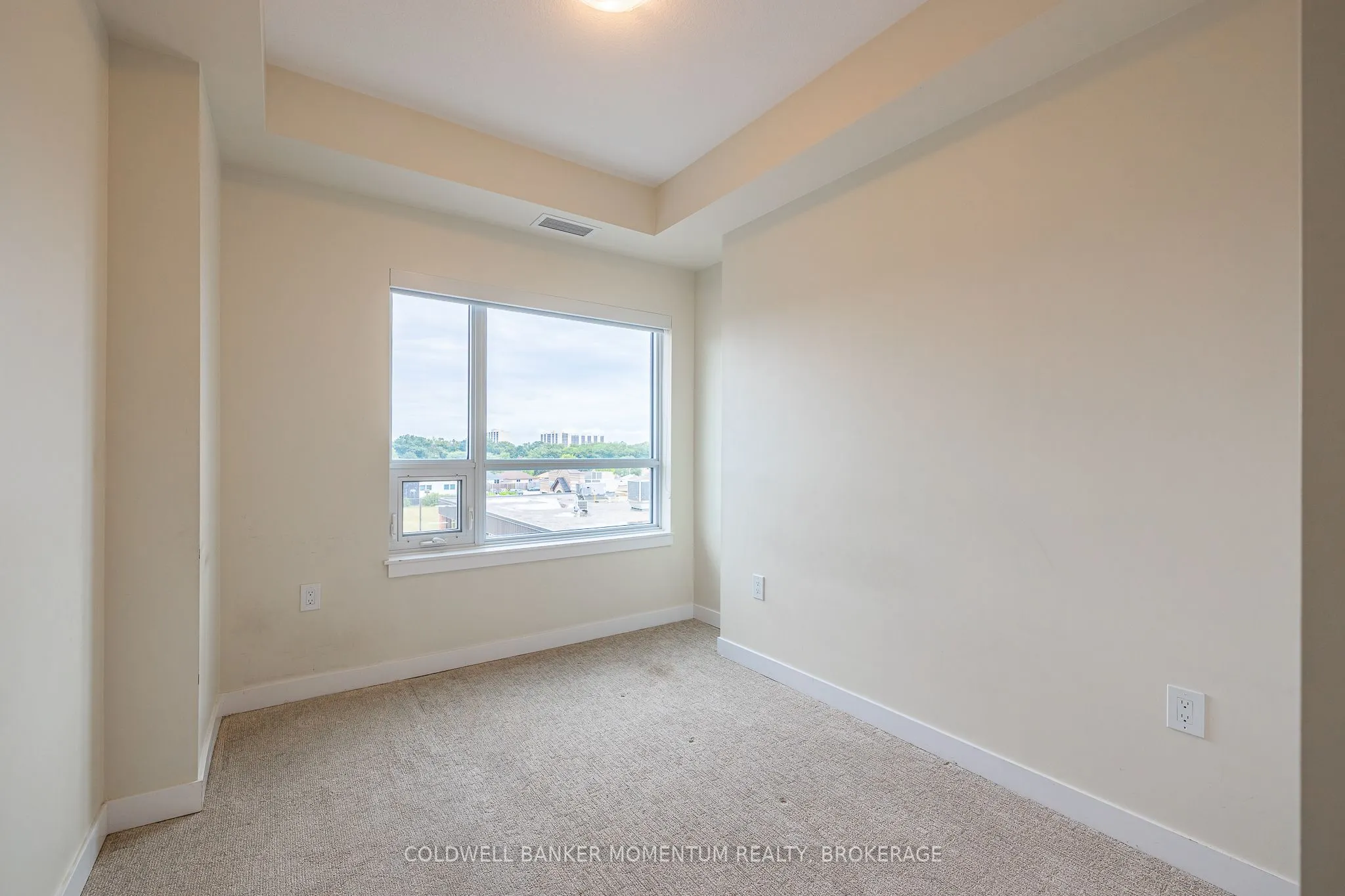 121 Highway 8, #416