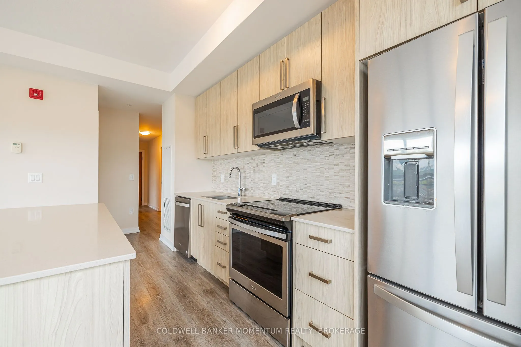 121 Highway 8, #416