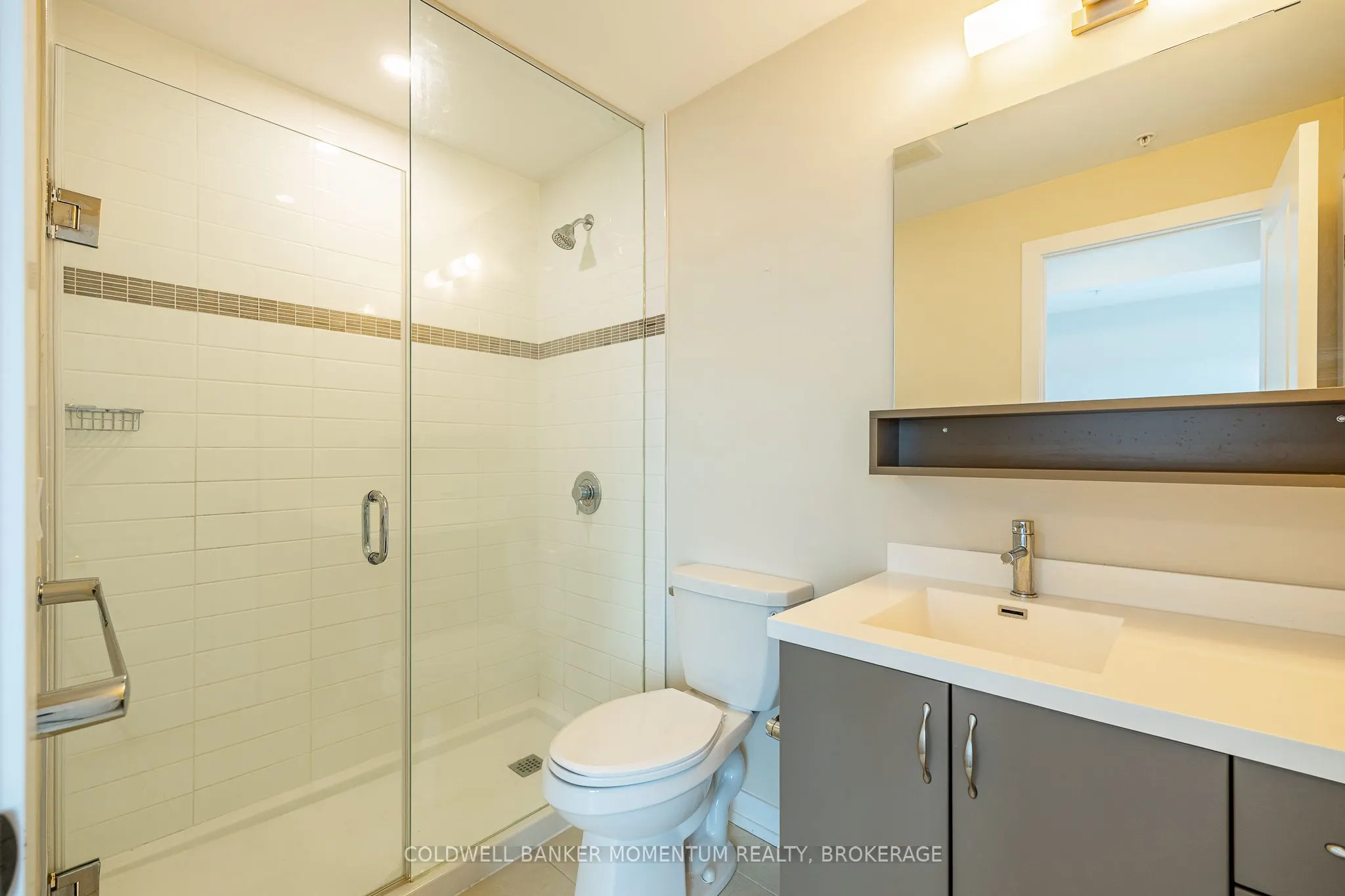 121 Highway 8, #416