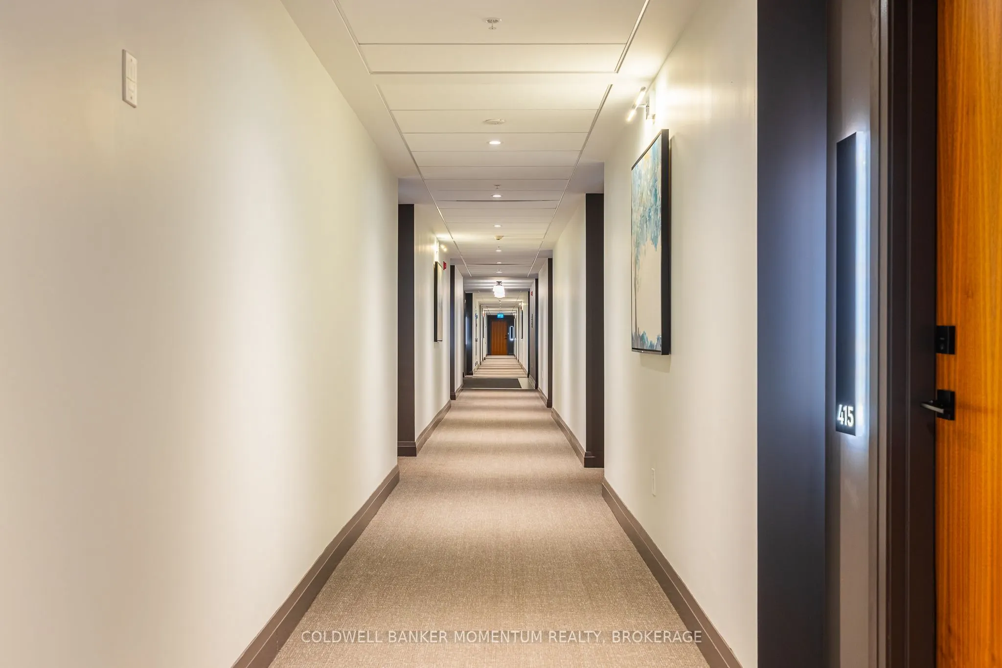 121 Highway 8, #416