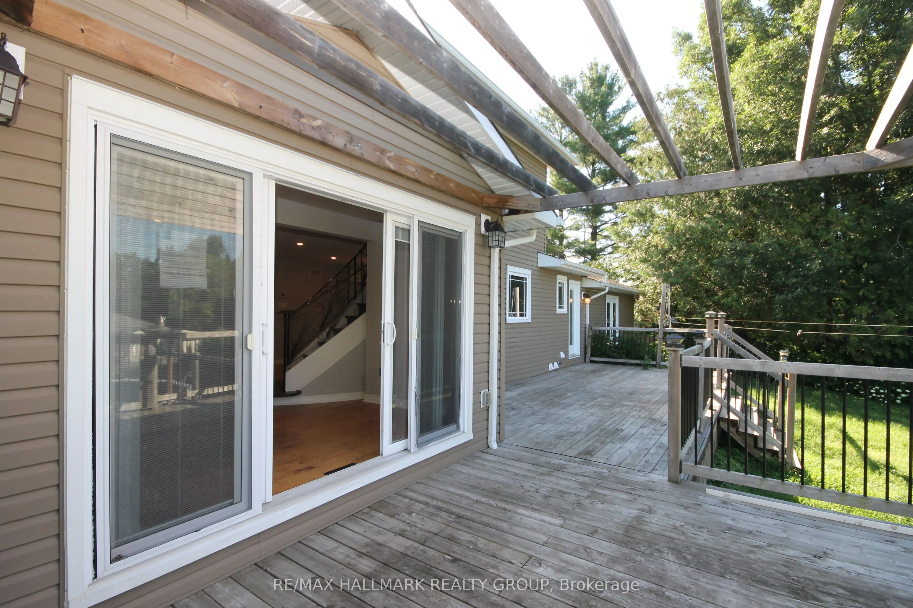 1844 RIVER Road
