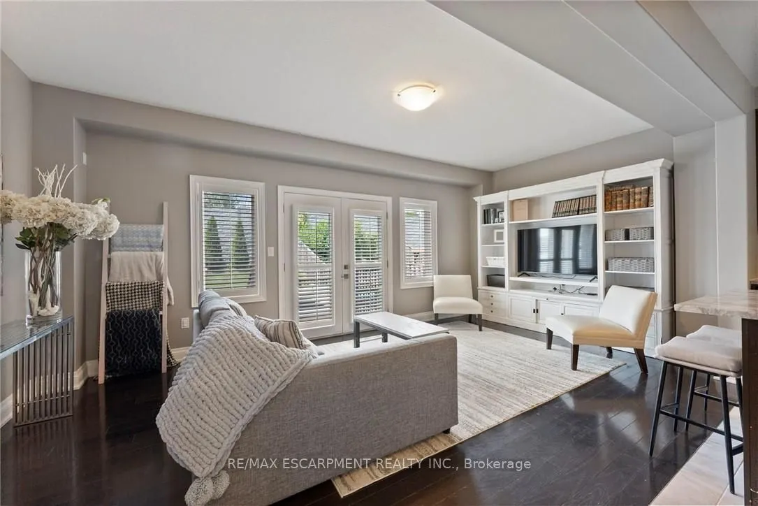 57 Sexton Crescent