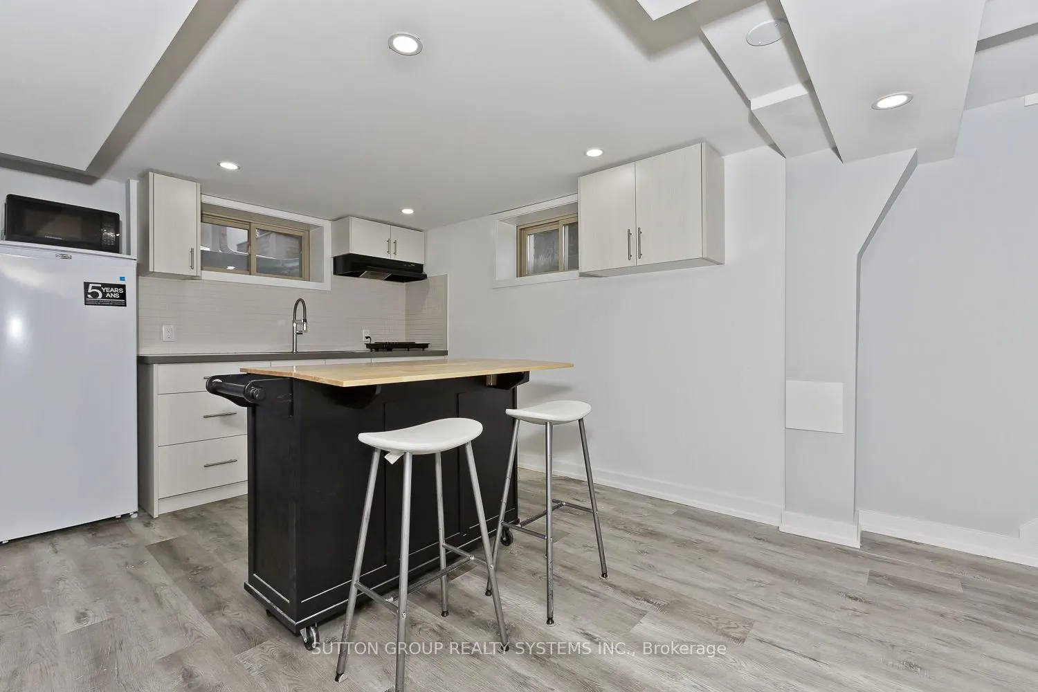 359 Bunting Road