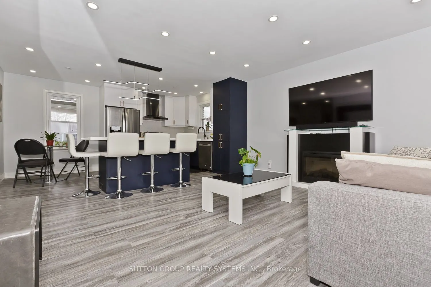 359 Bunting Road