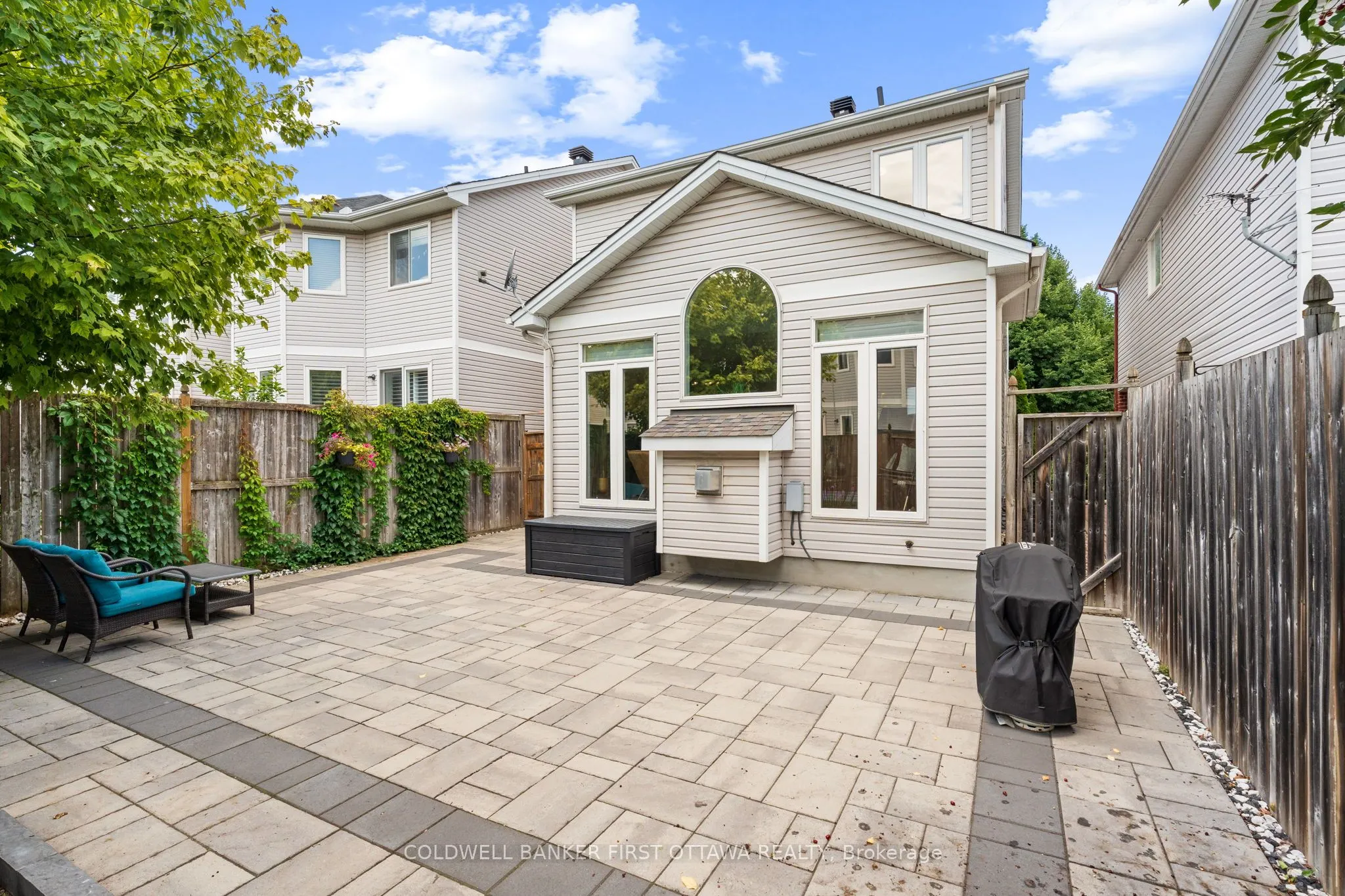 260 SCOUT Street