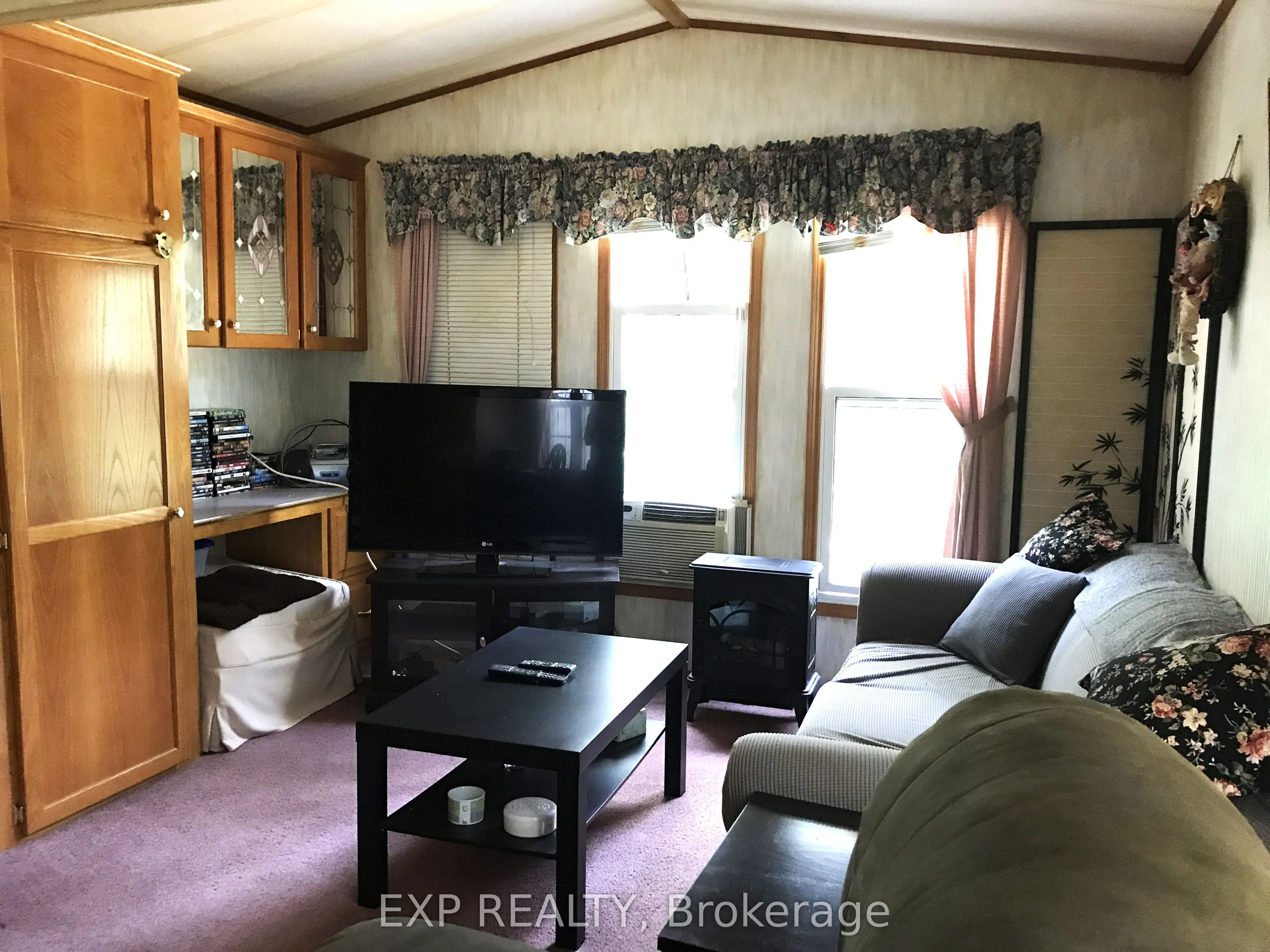 2186 Salerno Lake Road