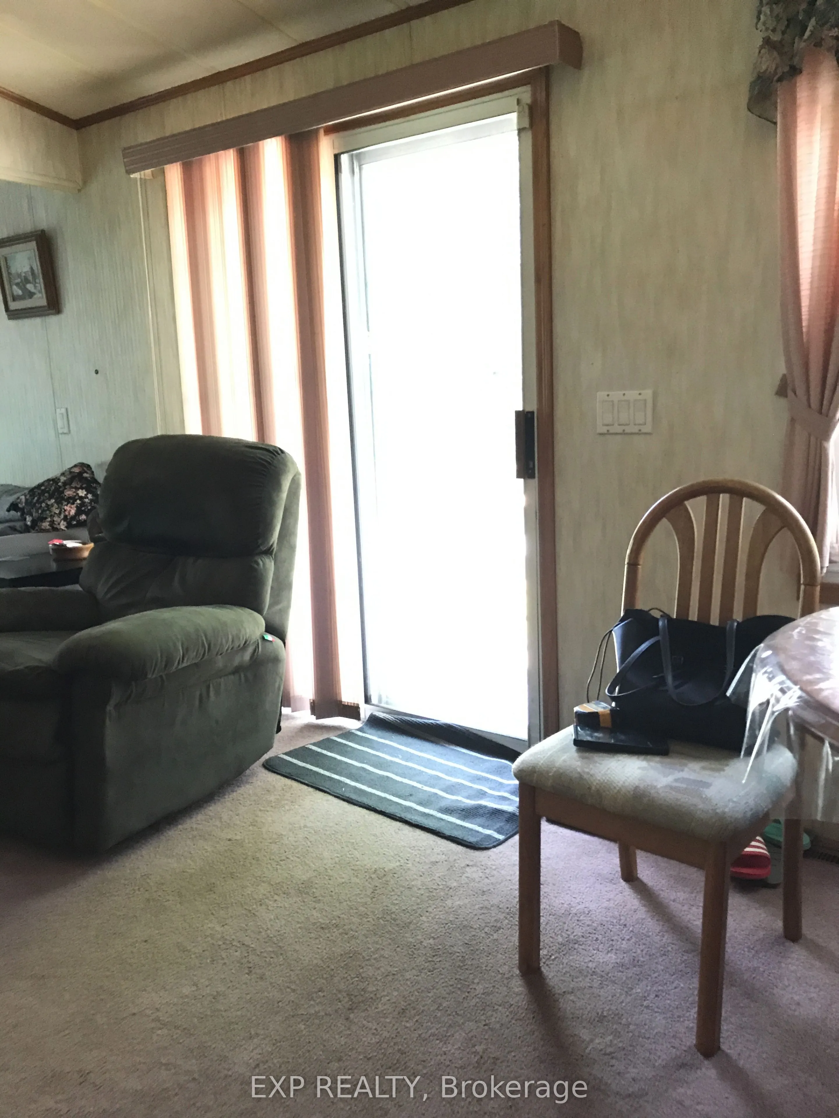 2186 Salerno Lake Road