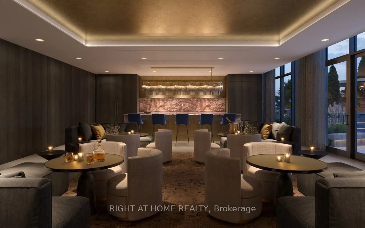 93 arthur Street, #808